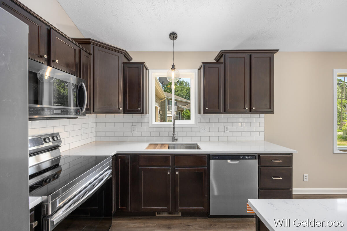 2758 Jacklyn Court Holland MI 49424