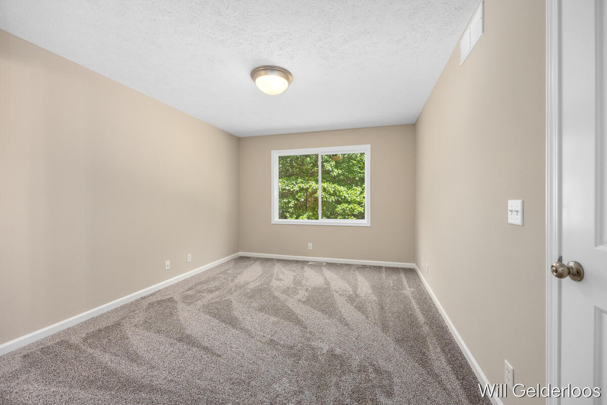 2758 Jacklyn Court Holland MI 49424