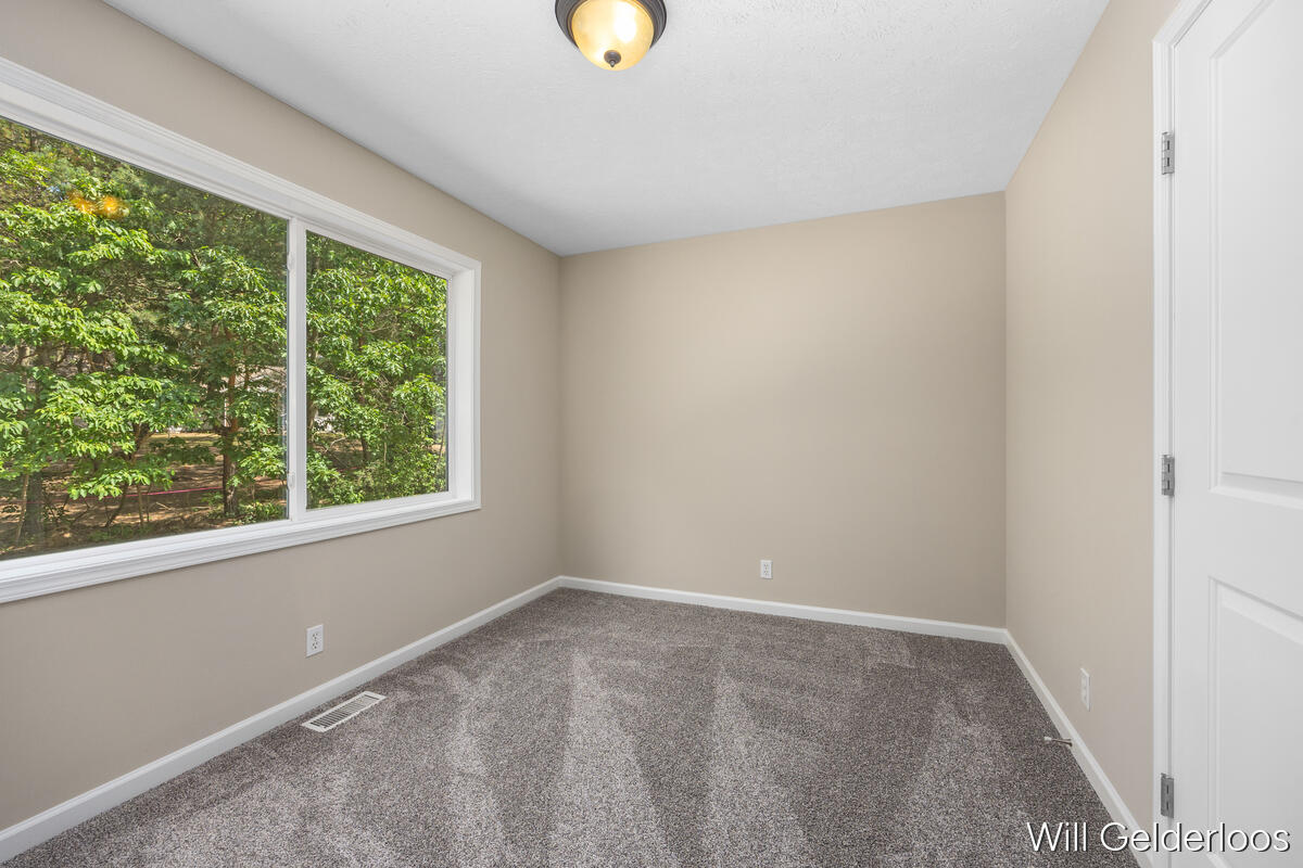 2758 Jacklyn Court Holland MI 49424