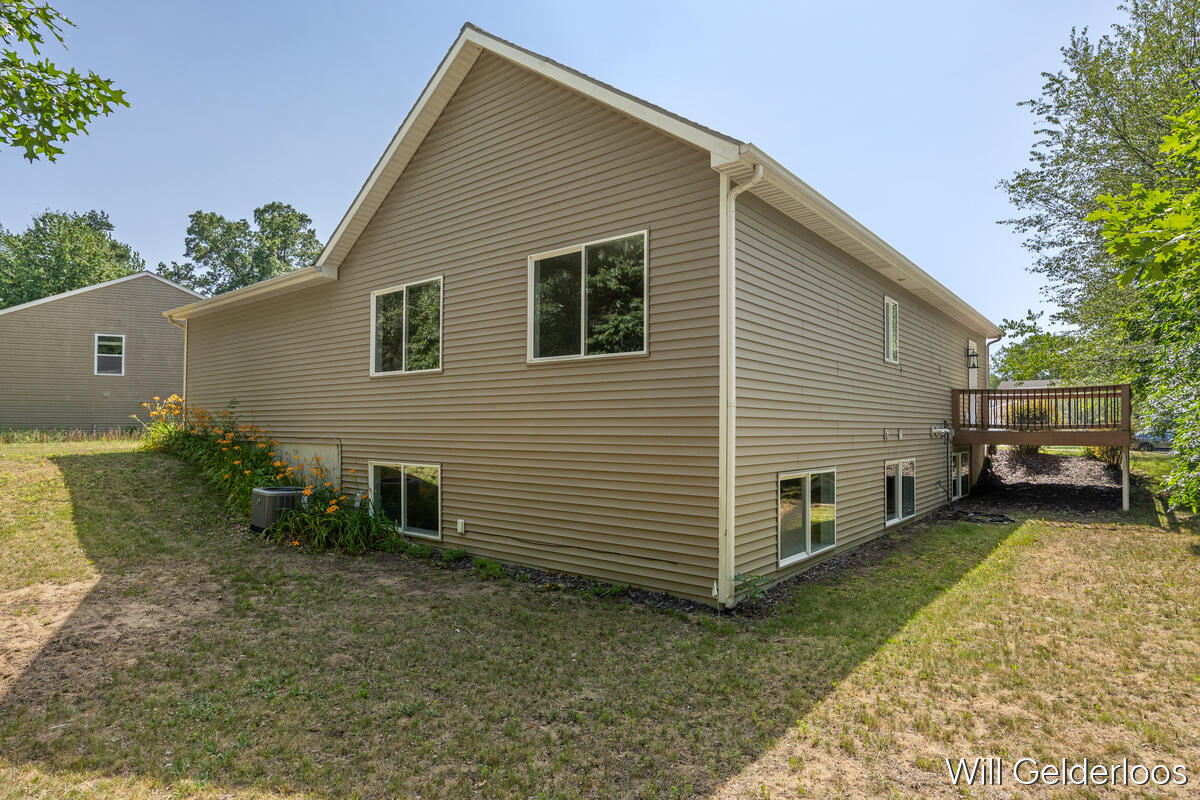 2758 Jacklyn Court Holland MI 49424