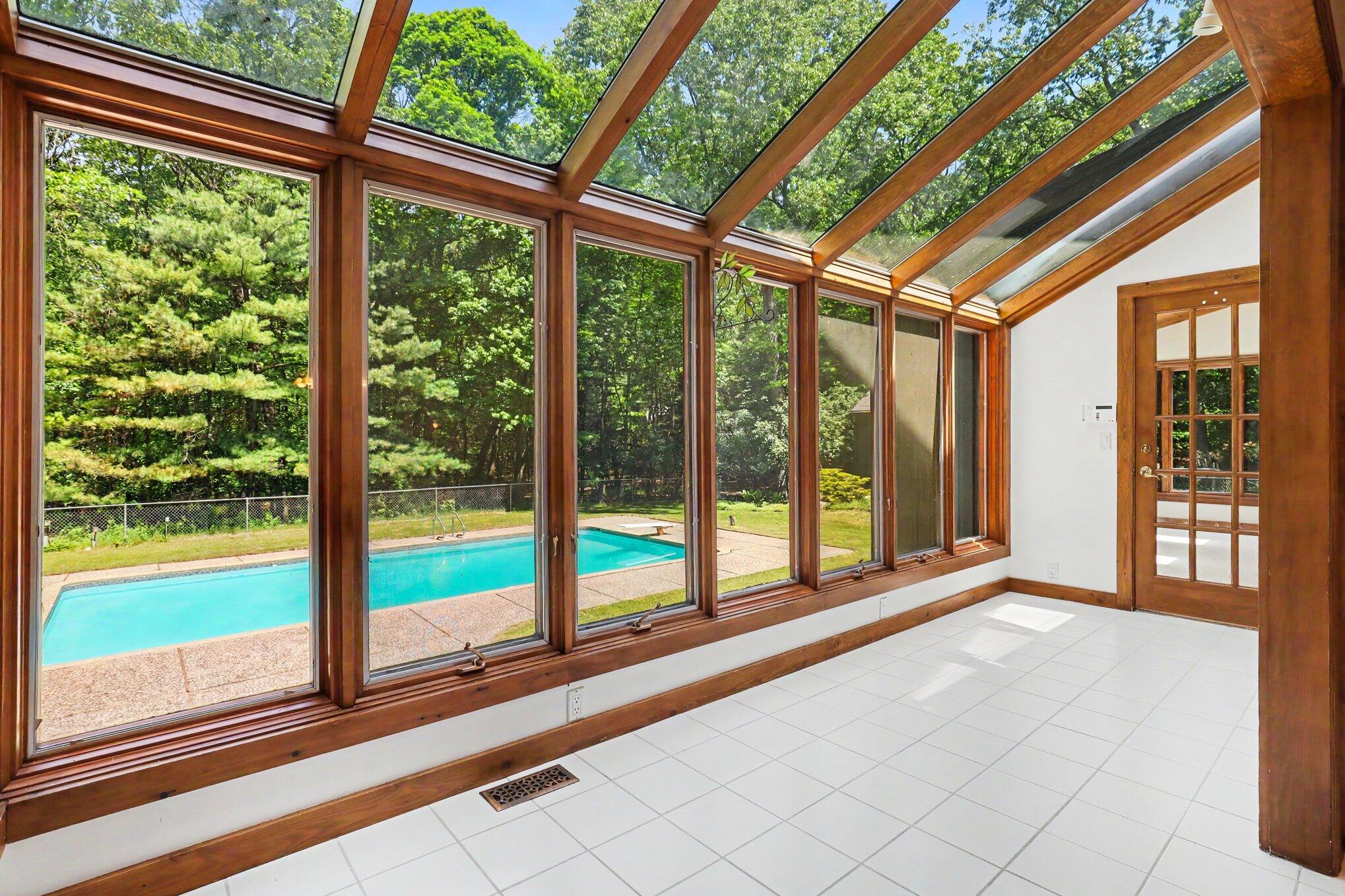 385 Greentree Lane NE Ada MI 49301