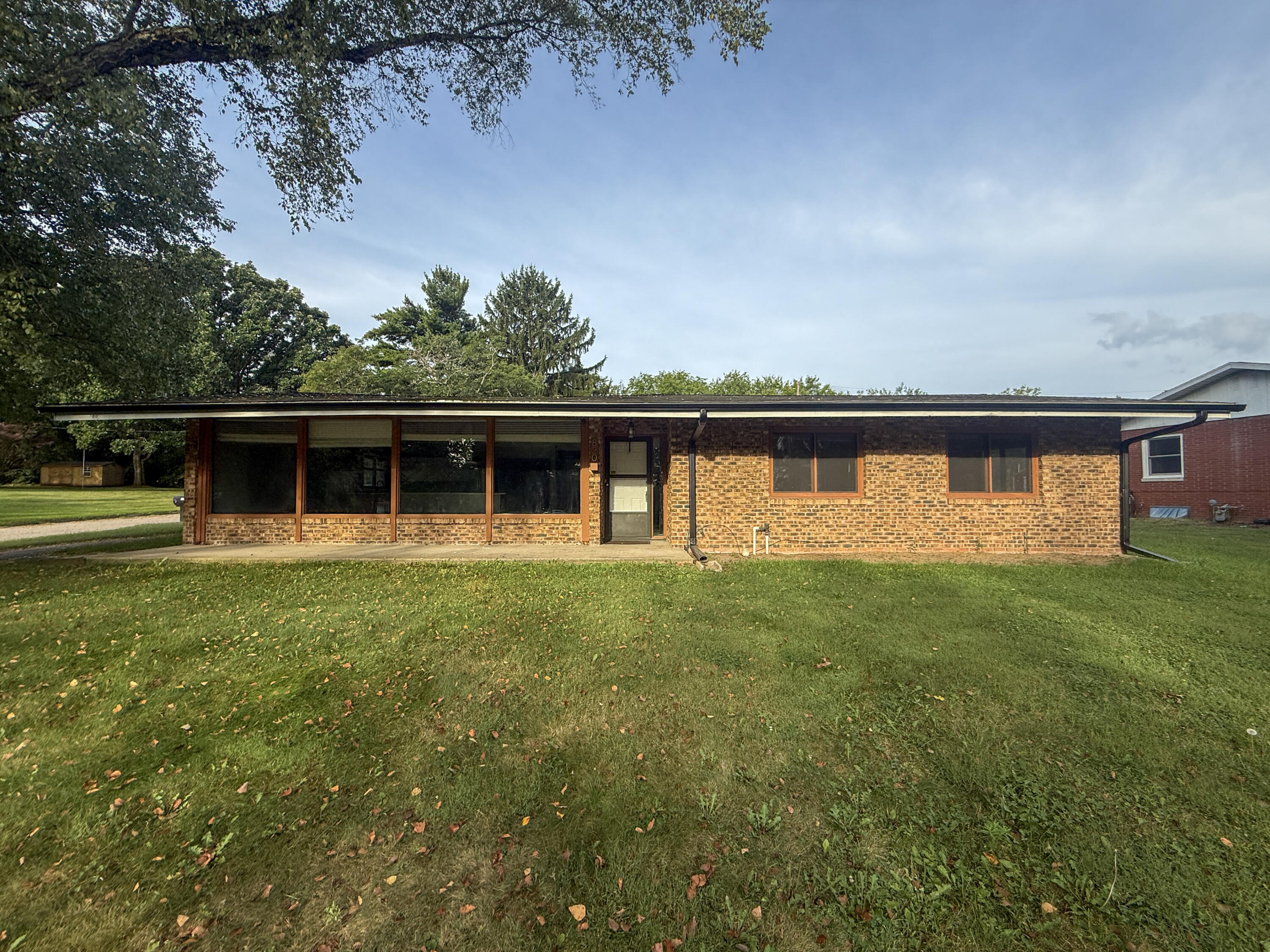 820 Iroquois Trail Niles MI 49120
