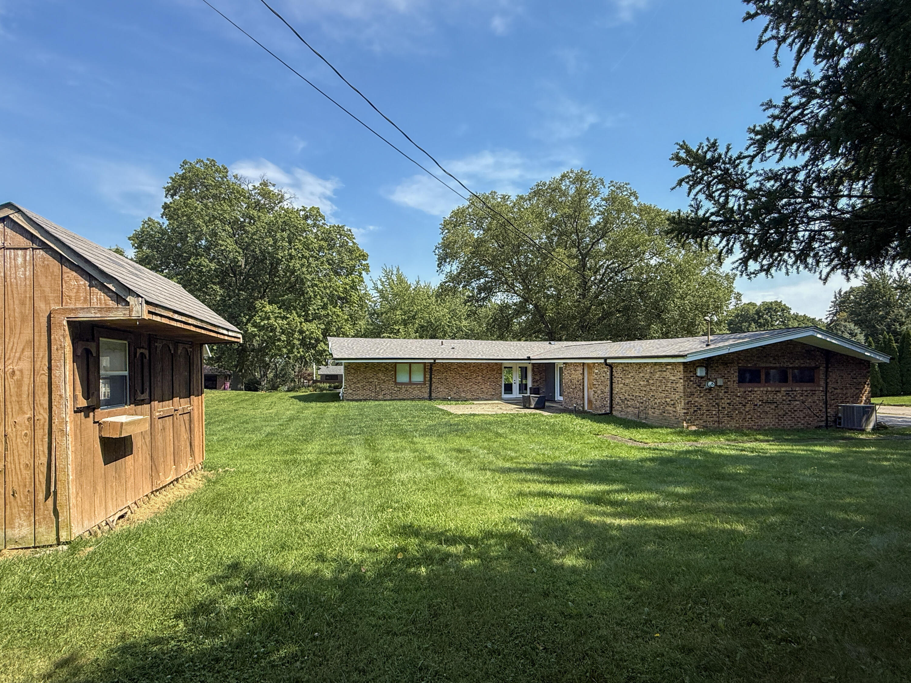 820 Iroquois Trail Niles MI 49120