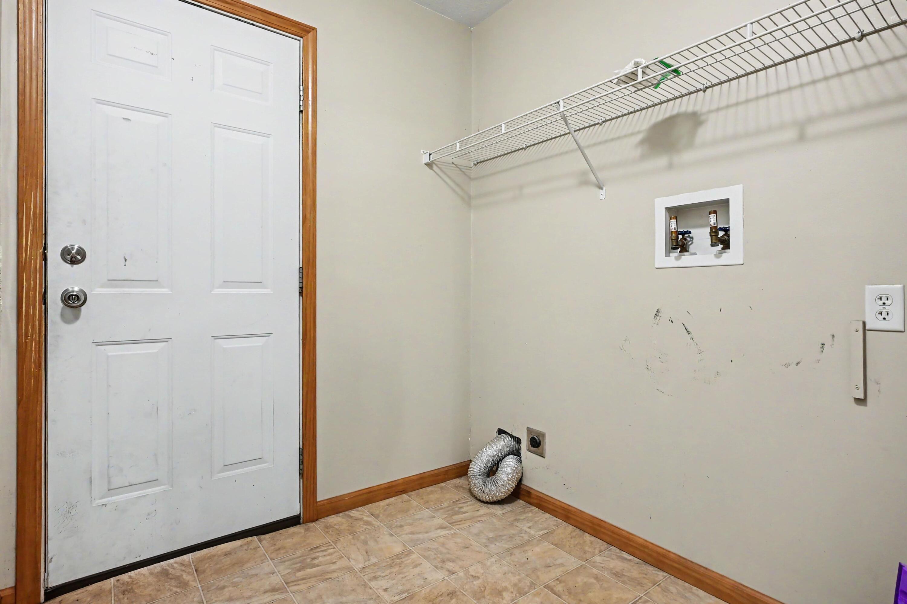 69018 Nautical Drive Edwardsburg MI 49112