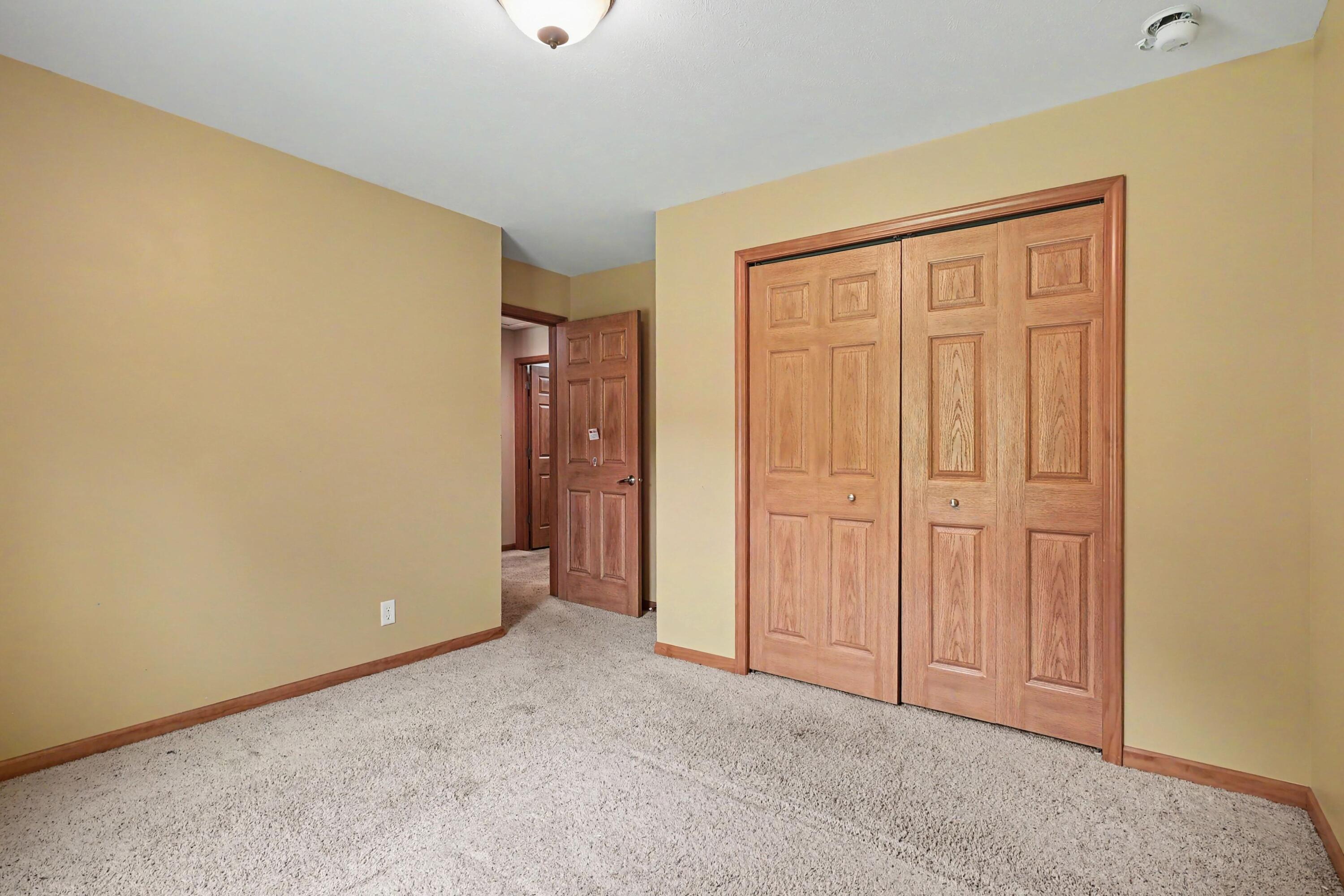 69018 Nautical Drive Edwardsburg MI 49112