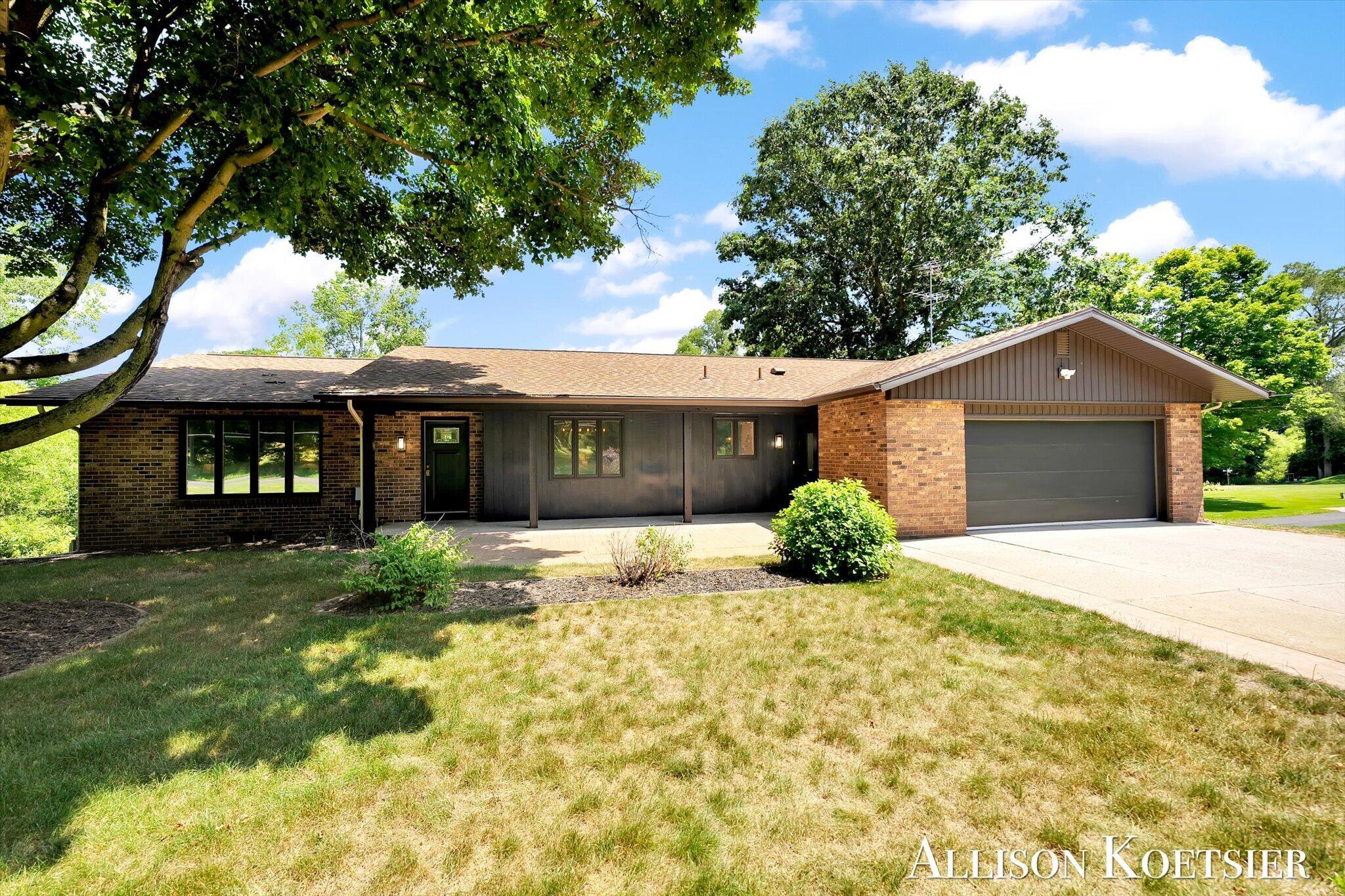 3890 Walker Avenue NW Grand Rapids MI 49544