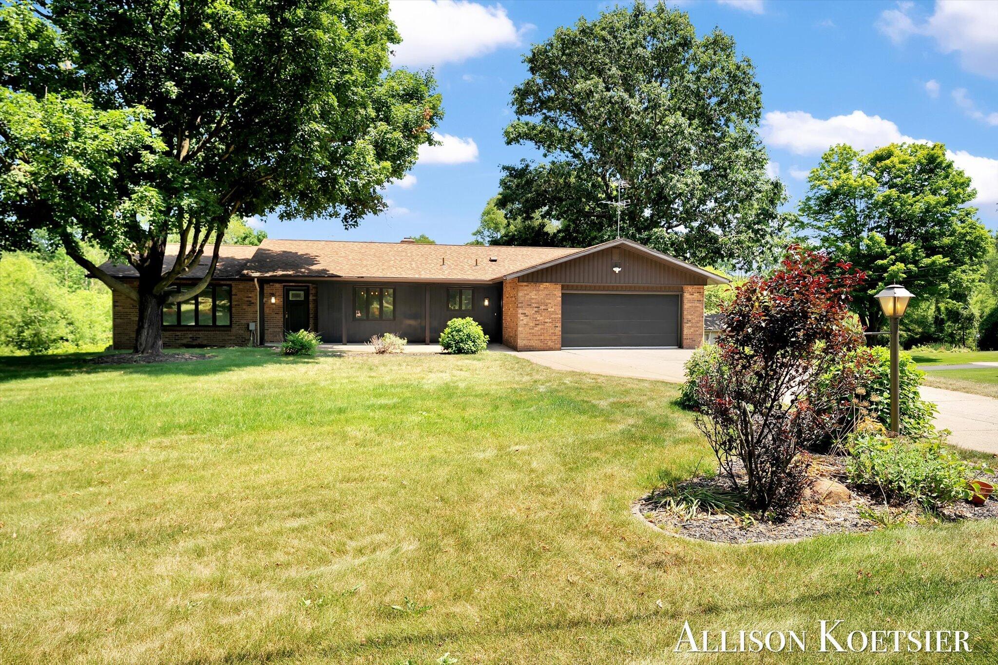 3890 Walker Avenue NW Grand Rapids MI 49544