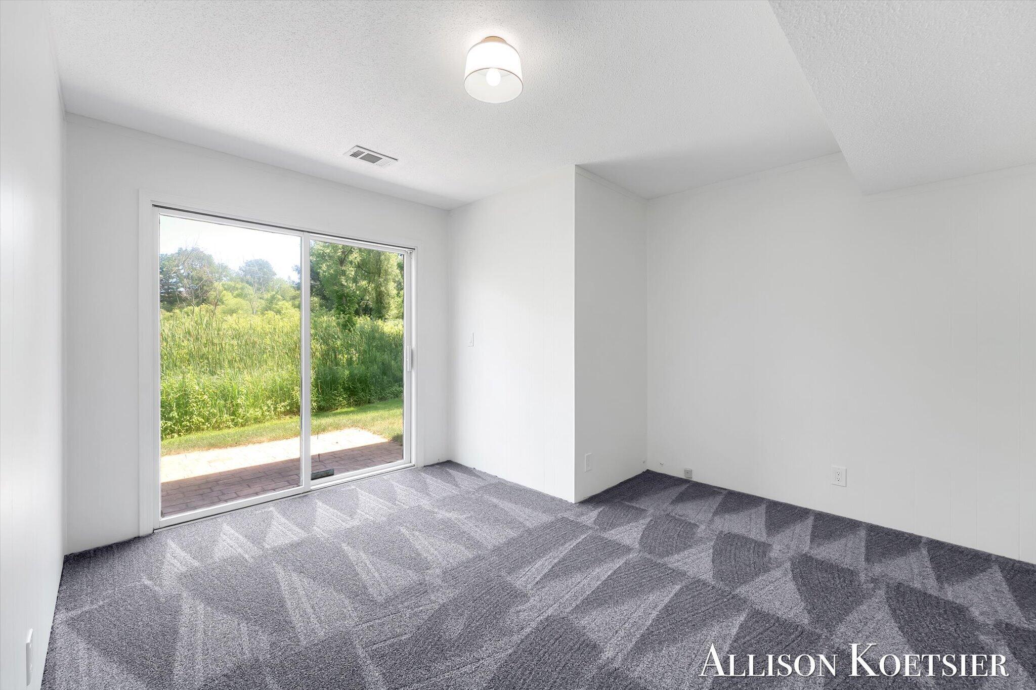 3890 Walker Avenue NW Grand Rapids MI 49544