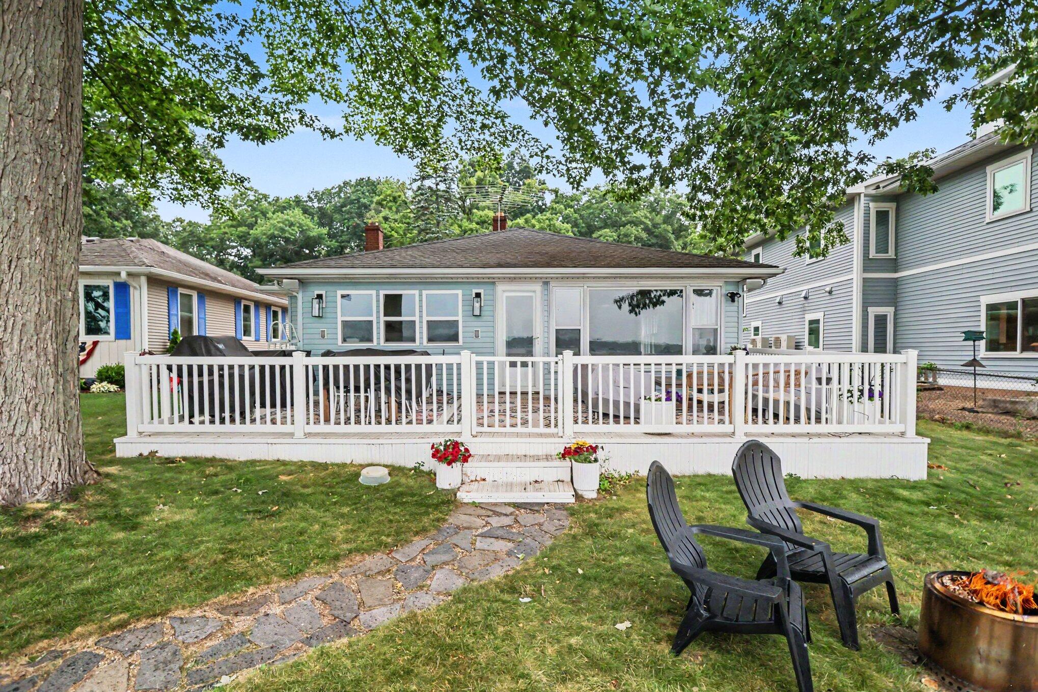 1028 Forest Drive Portage MI 49002