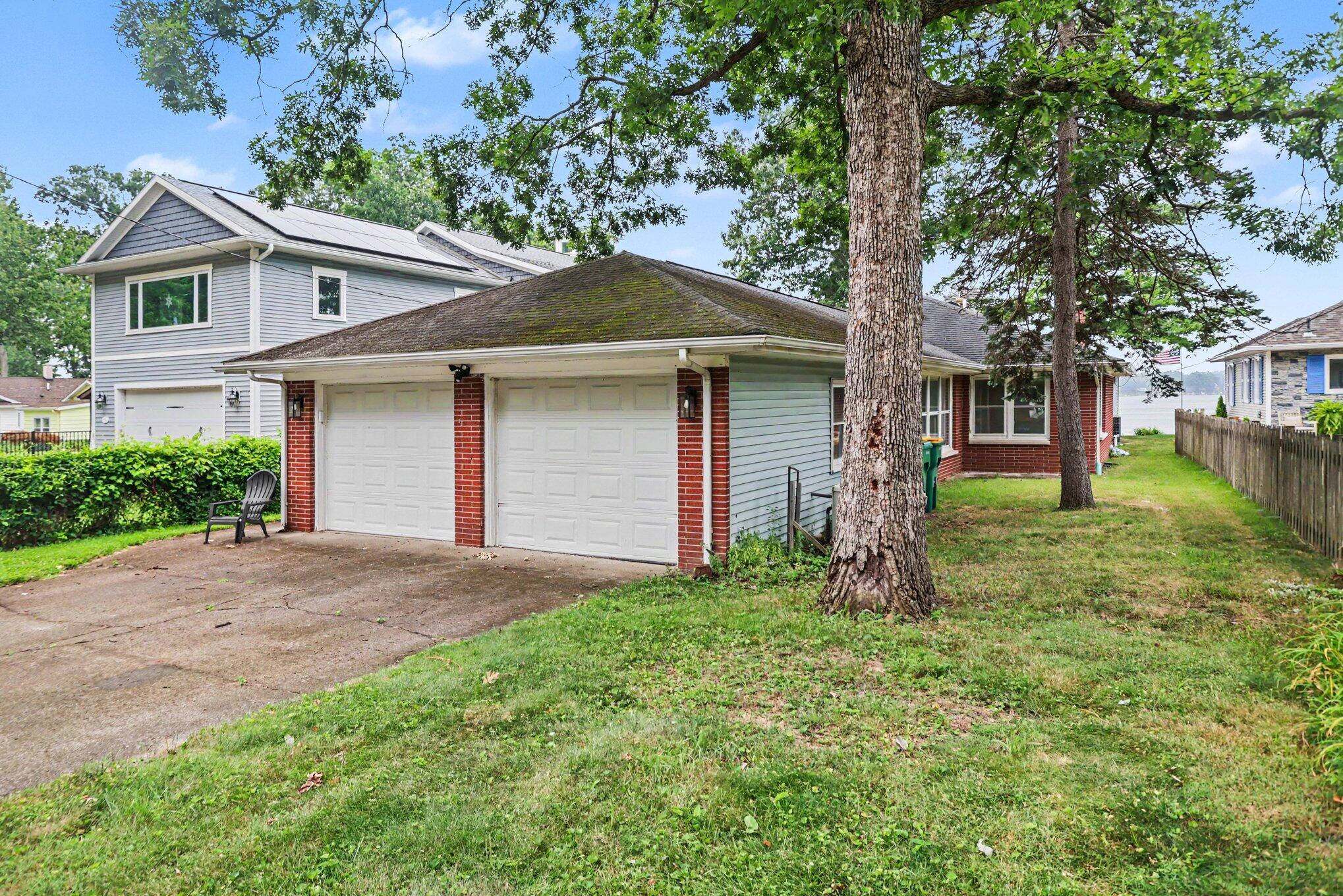 1028 Forest Drive Portage MI 49002