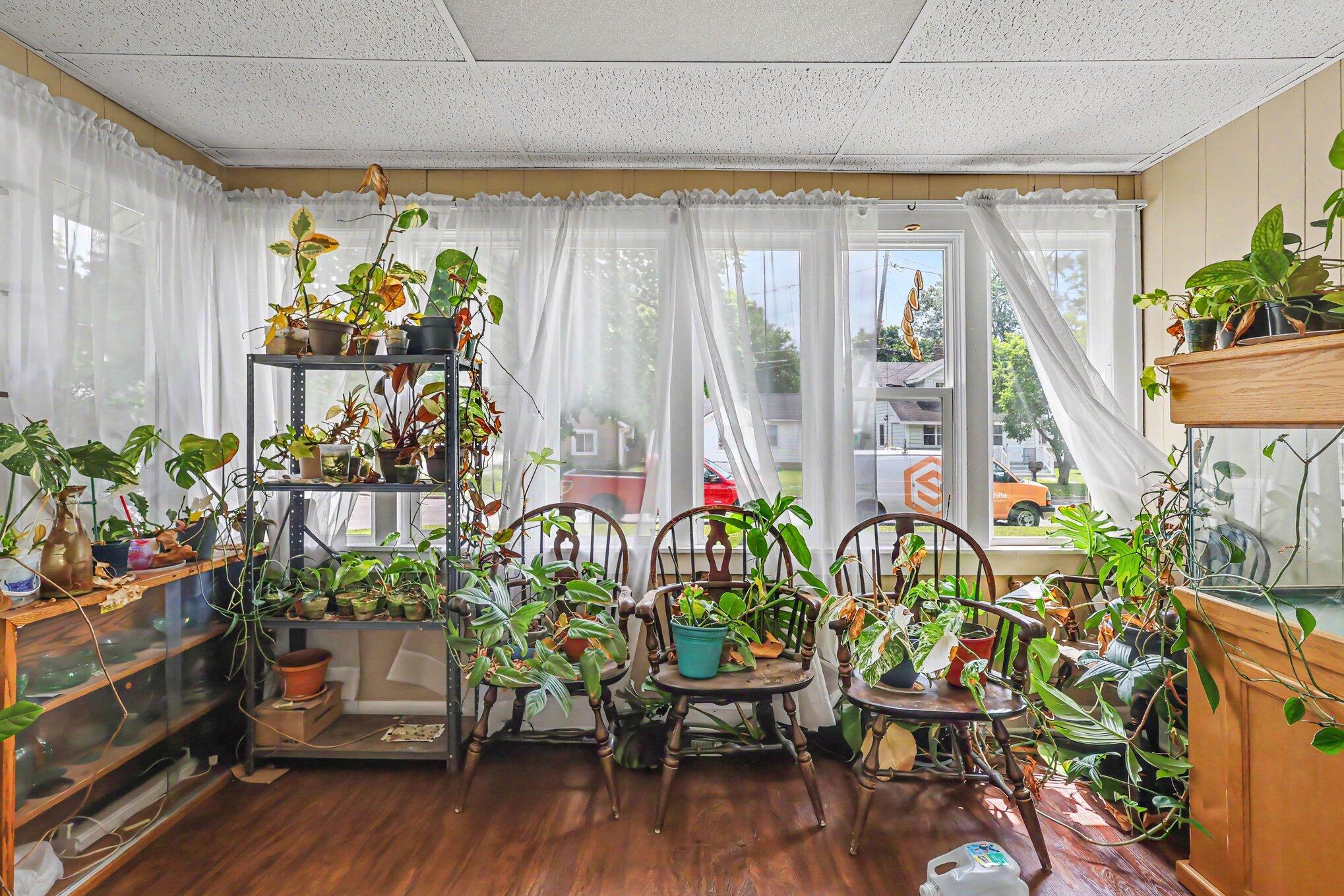 3955 Madison Avenue SE Grand Rapids MI 49548