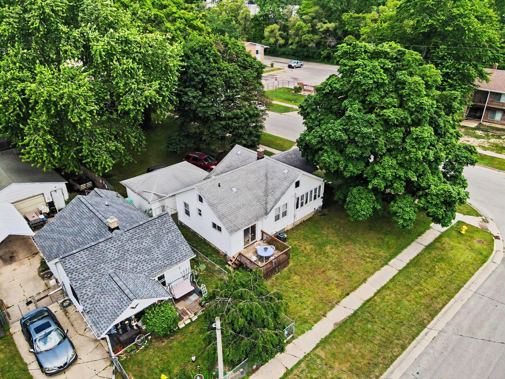 3955 Madison Avenue SE Grand Rapids MI 49548