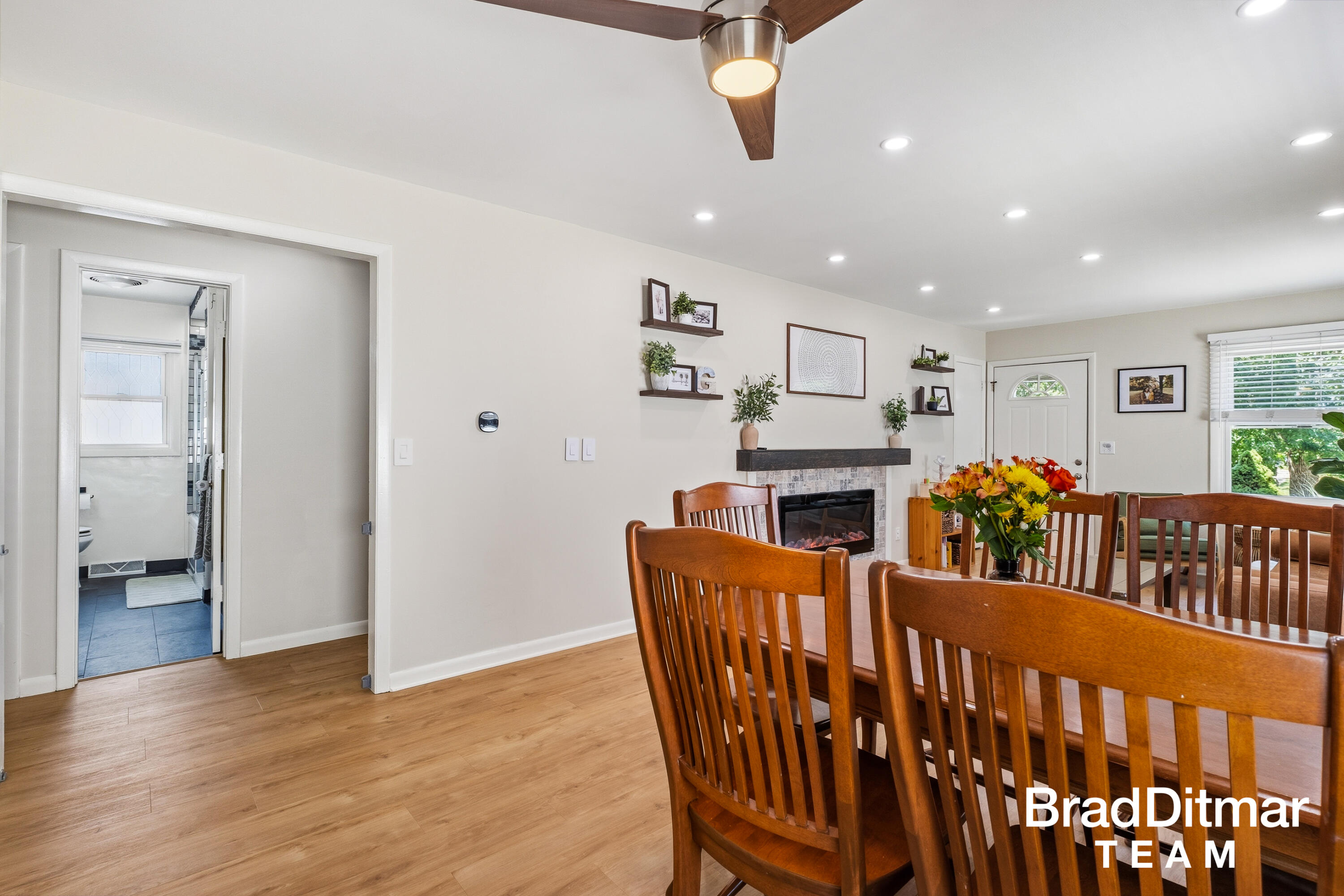 154 Alten Avenue NE Grand Rapids MI 49503