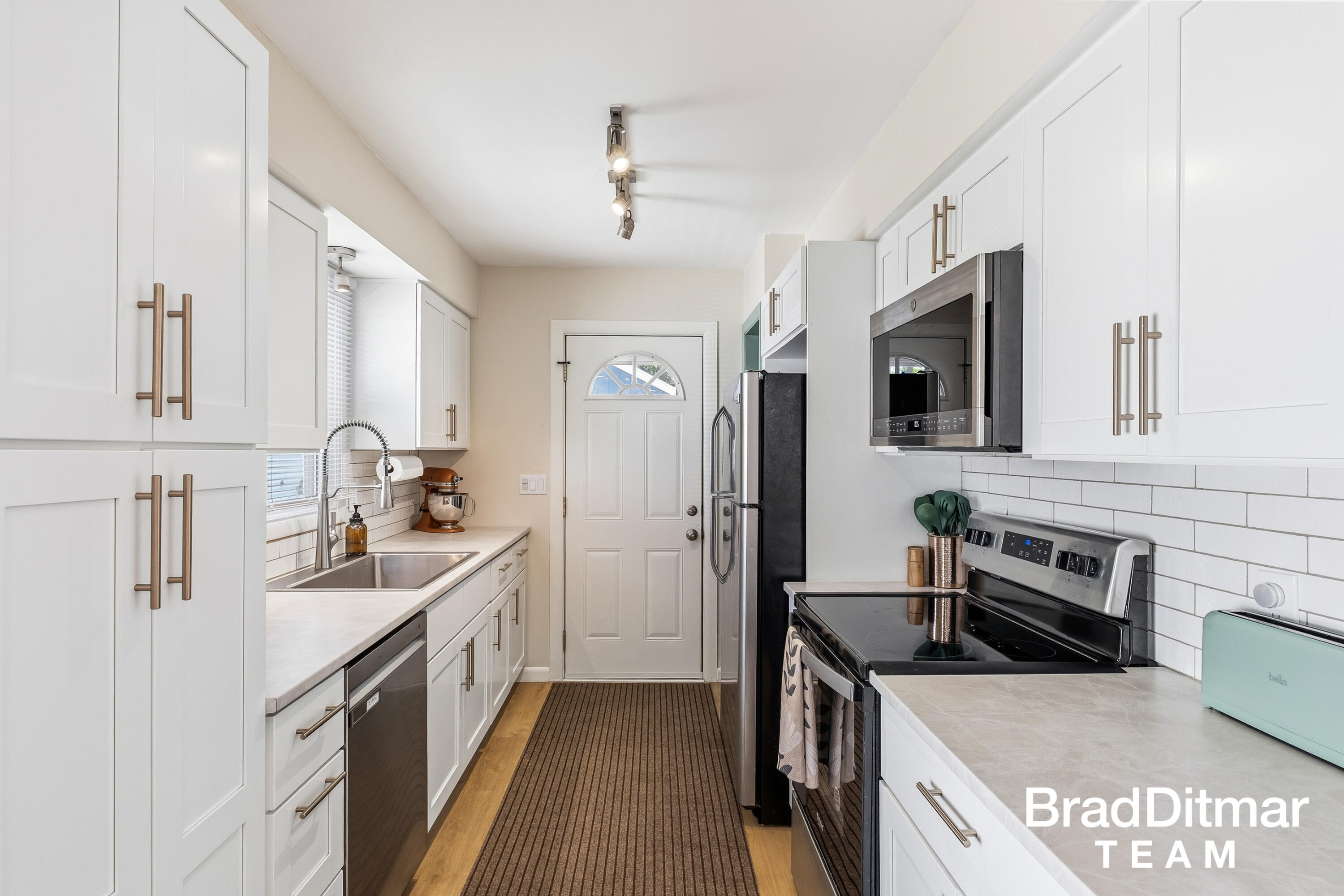 154 Alten Avenue NE Grand Rapids MI 49503