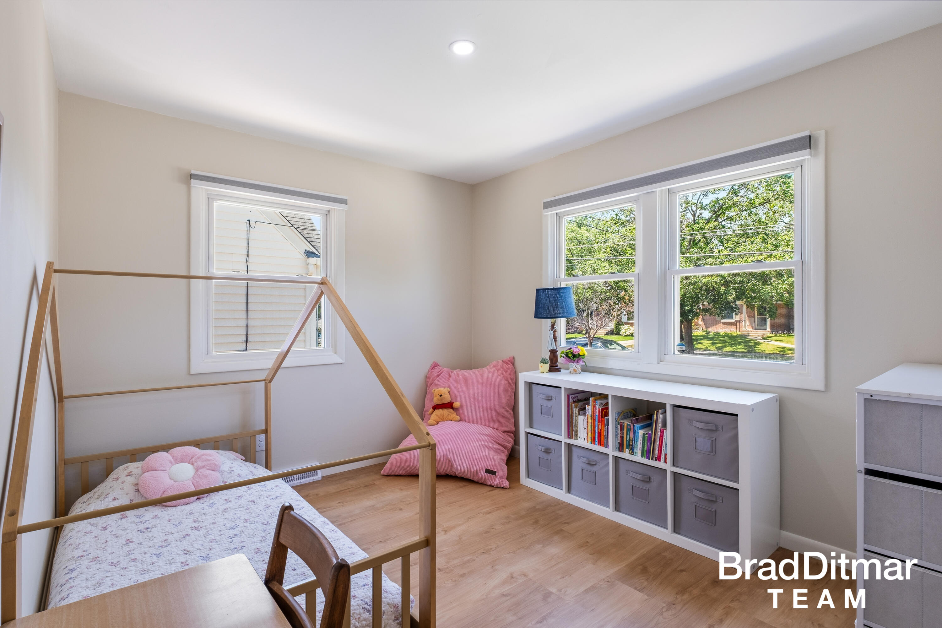 154 Alten Avenue NE Grand Rapids MI 49503