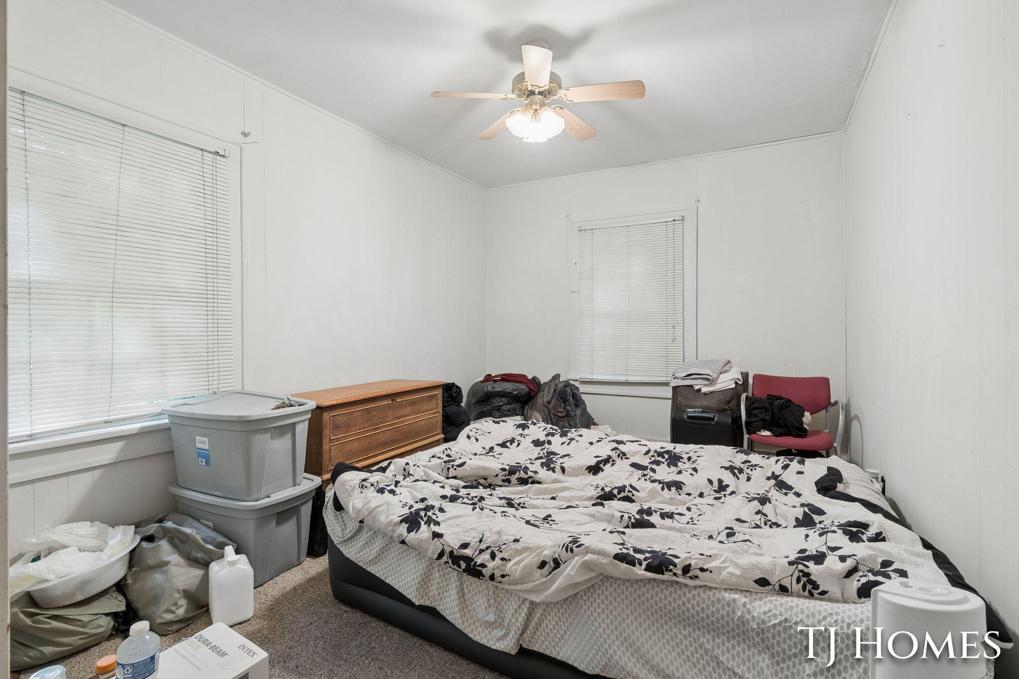 1587 Peck Street Muskegon MI 49441