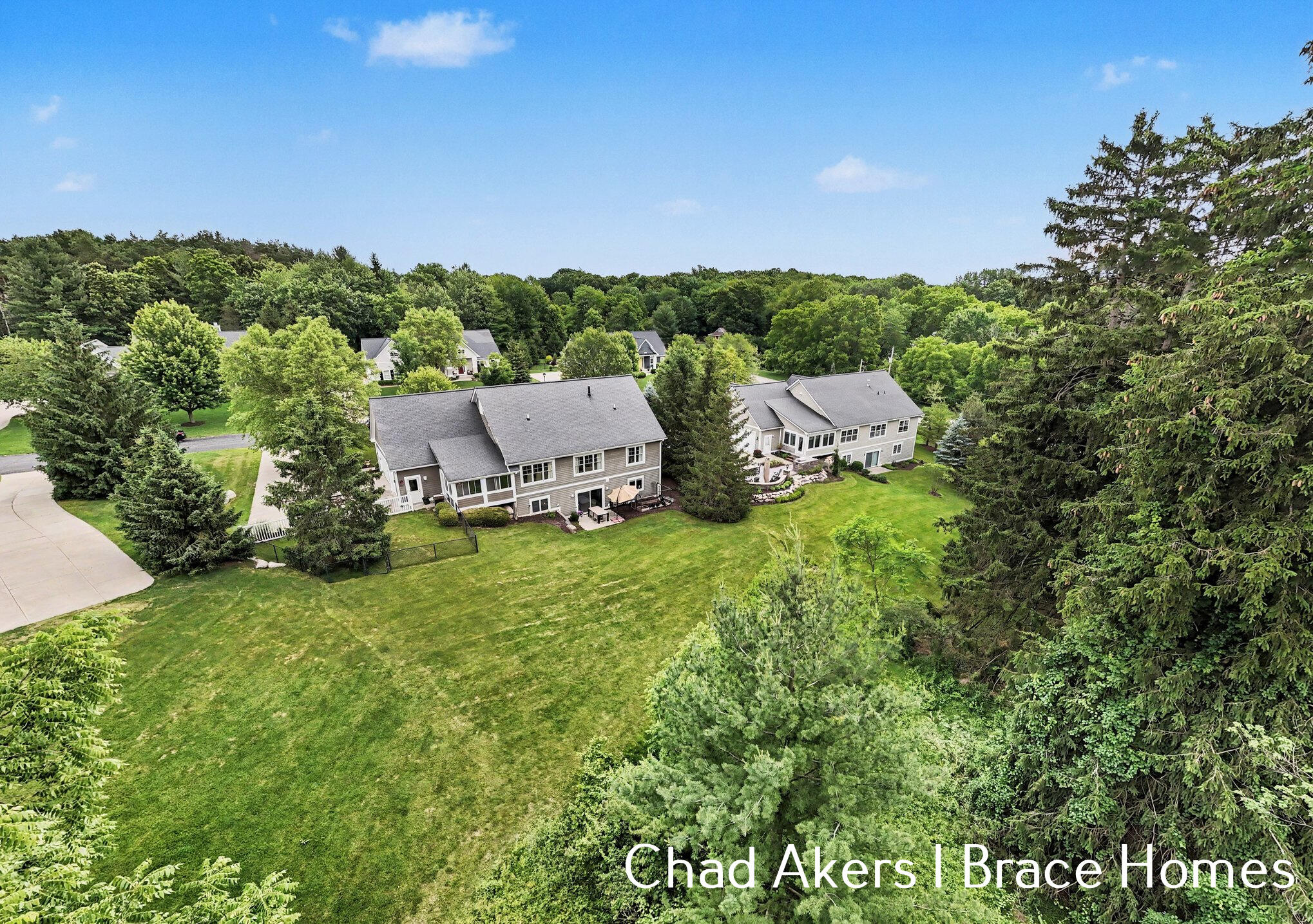 6254 Vickery Hill Court SE Grand Rapids MI 49546