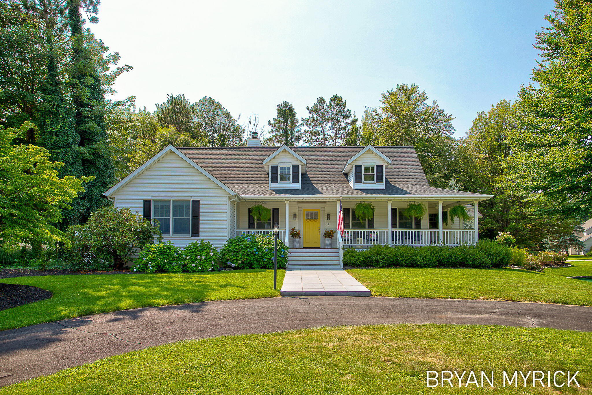 4612 Forest Lane Holland MI 49423