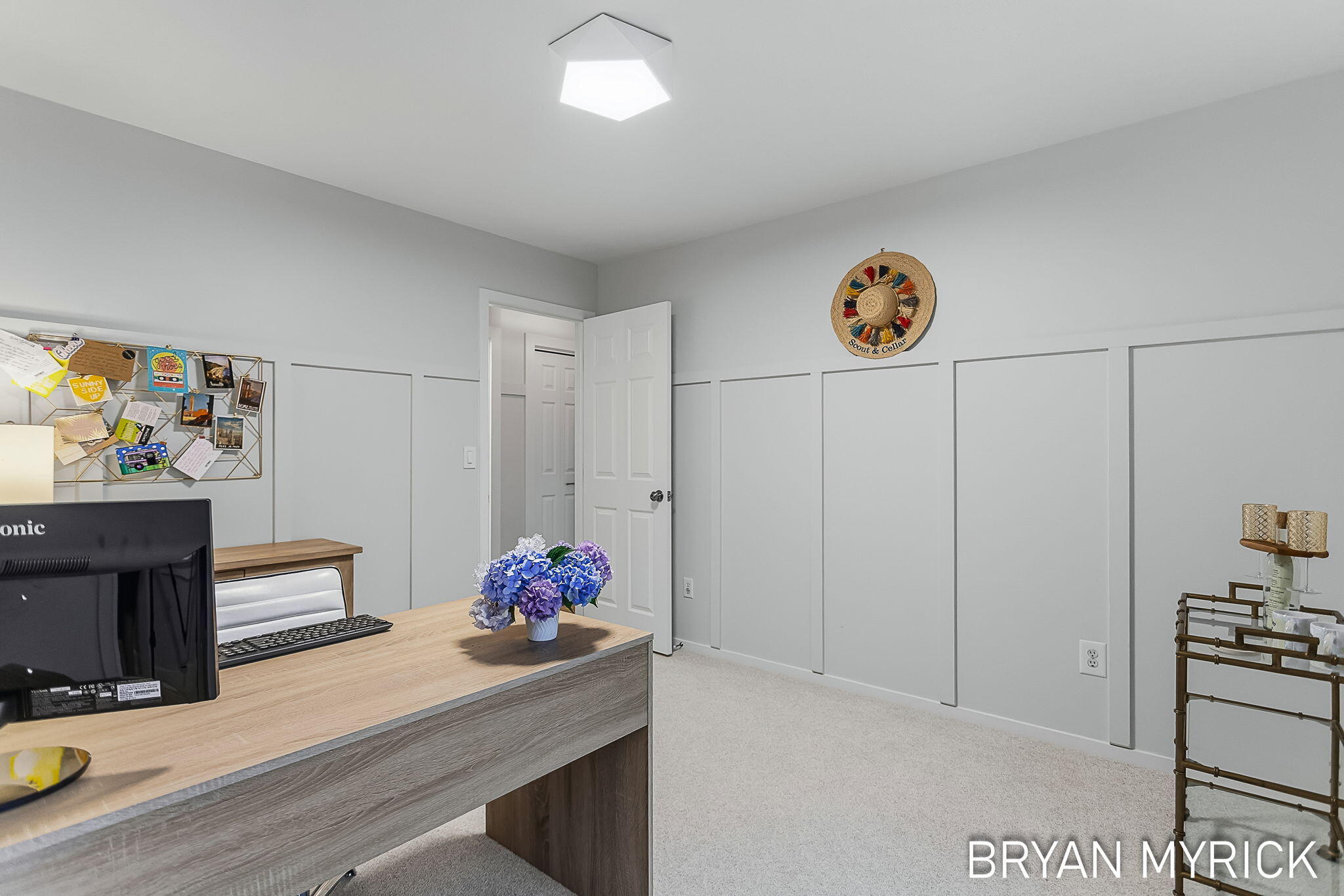 4612 Forest Lane Holland MI 49423