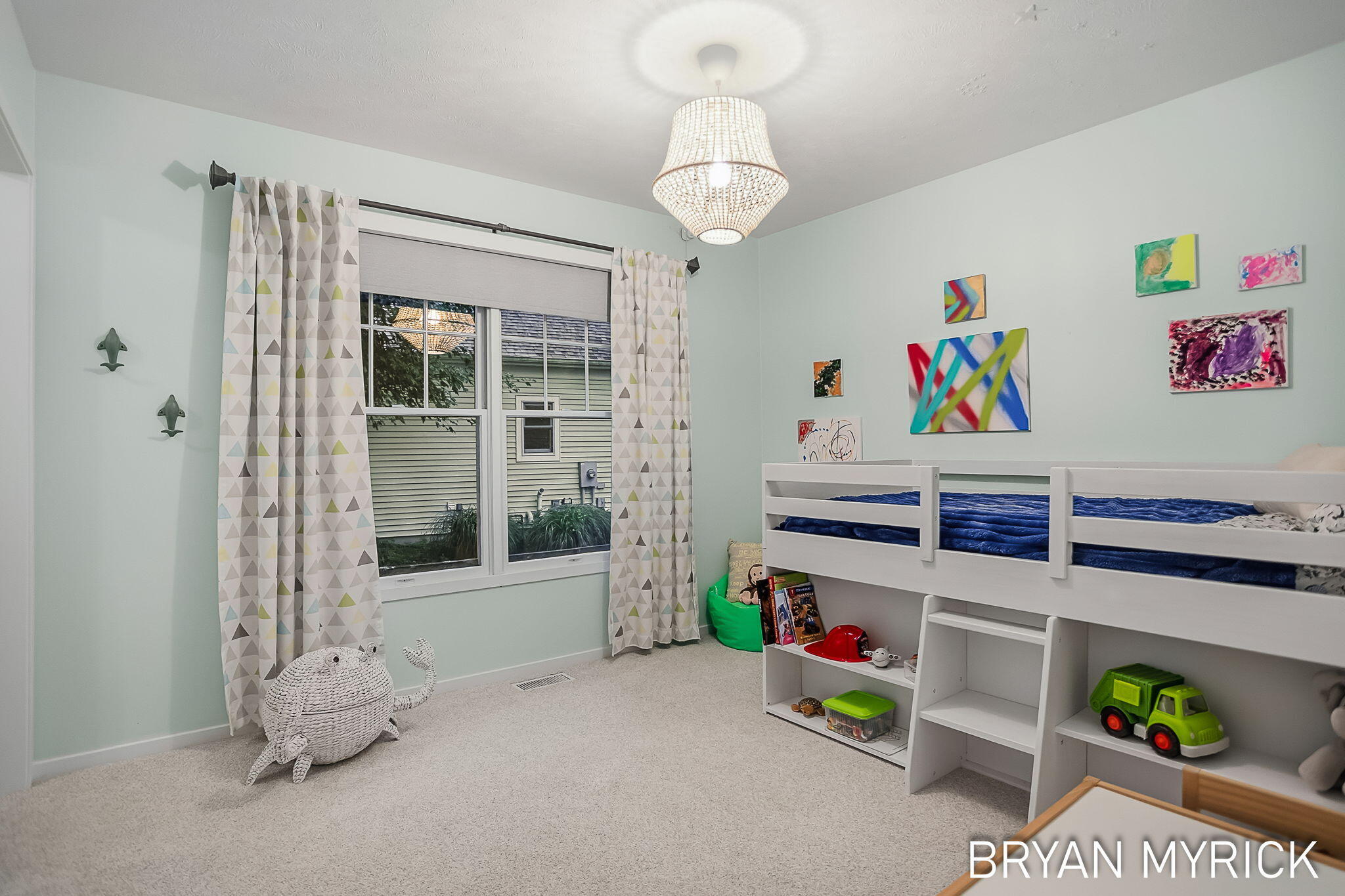 4612 Forest Lane Holland MI 49423