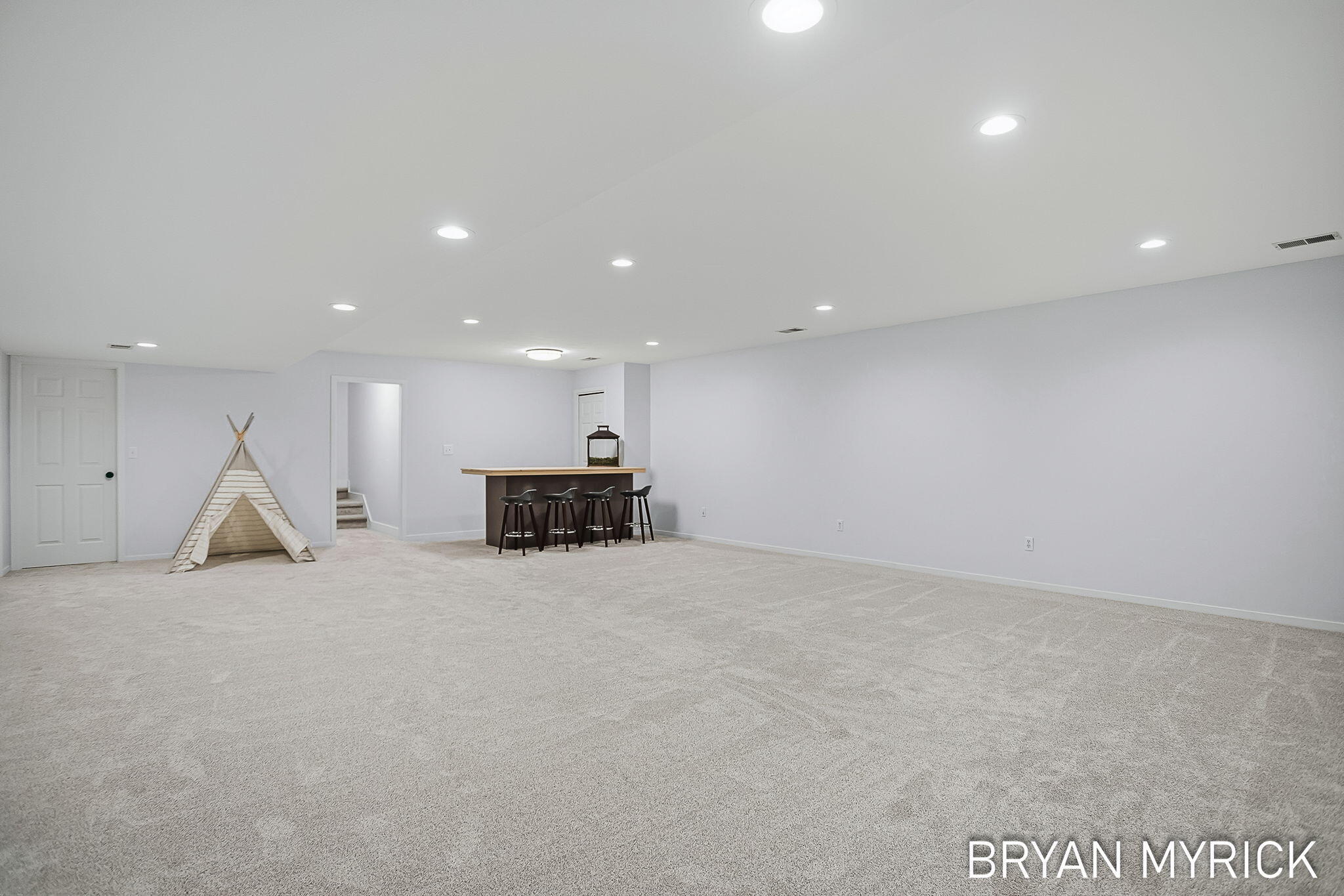 4612 Forest Lane Holland MI 49423