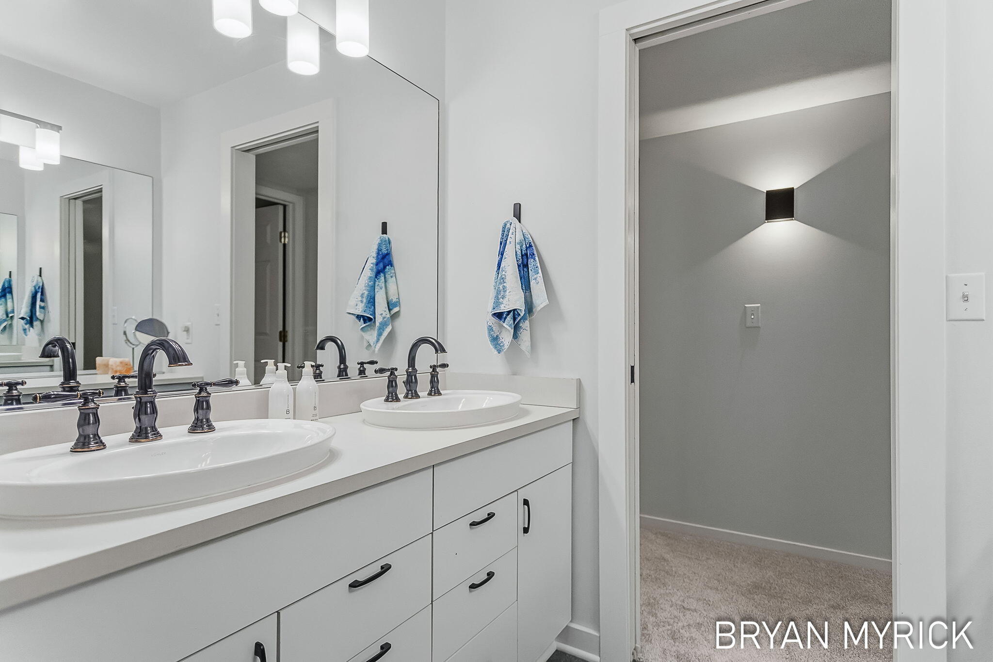 4612 Forest Lane Holland MI 49423