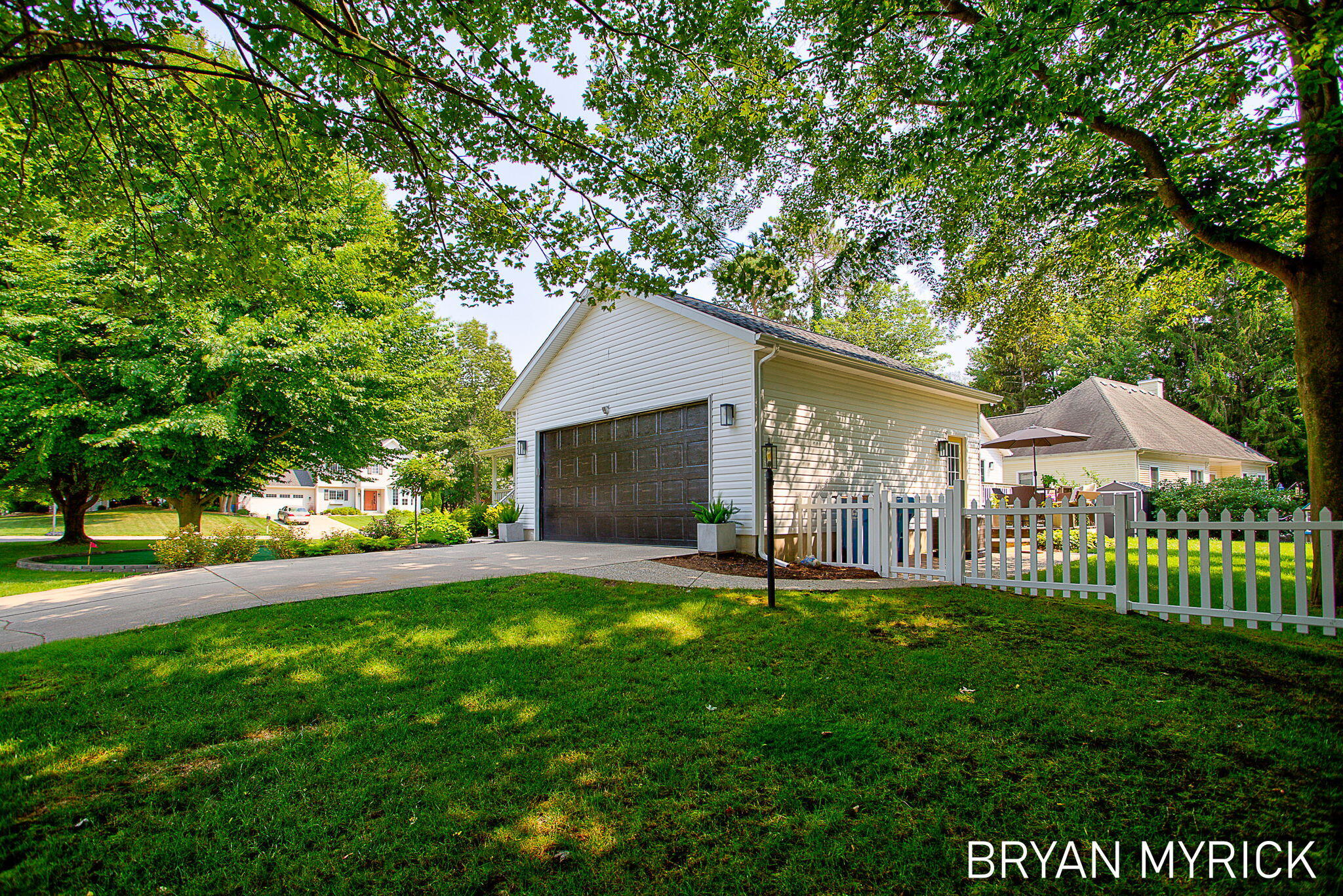 4612 Forest Lane Holland MI 49423