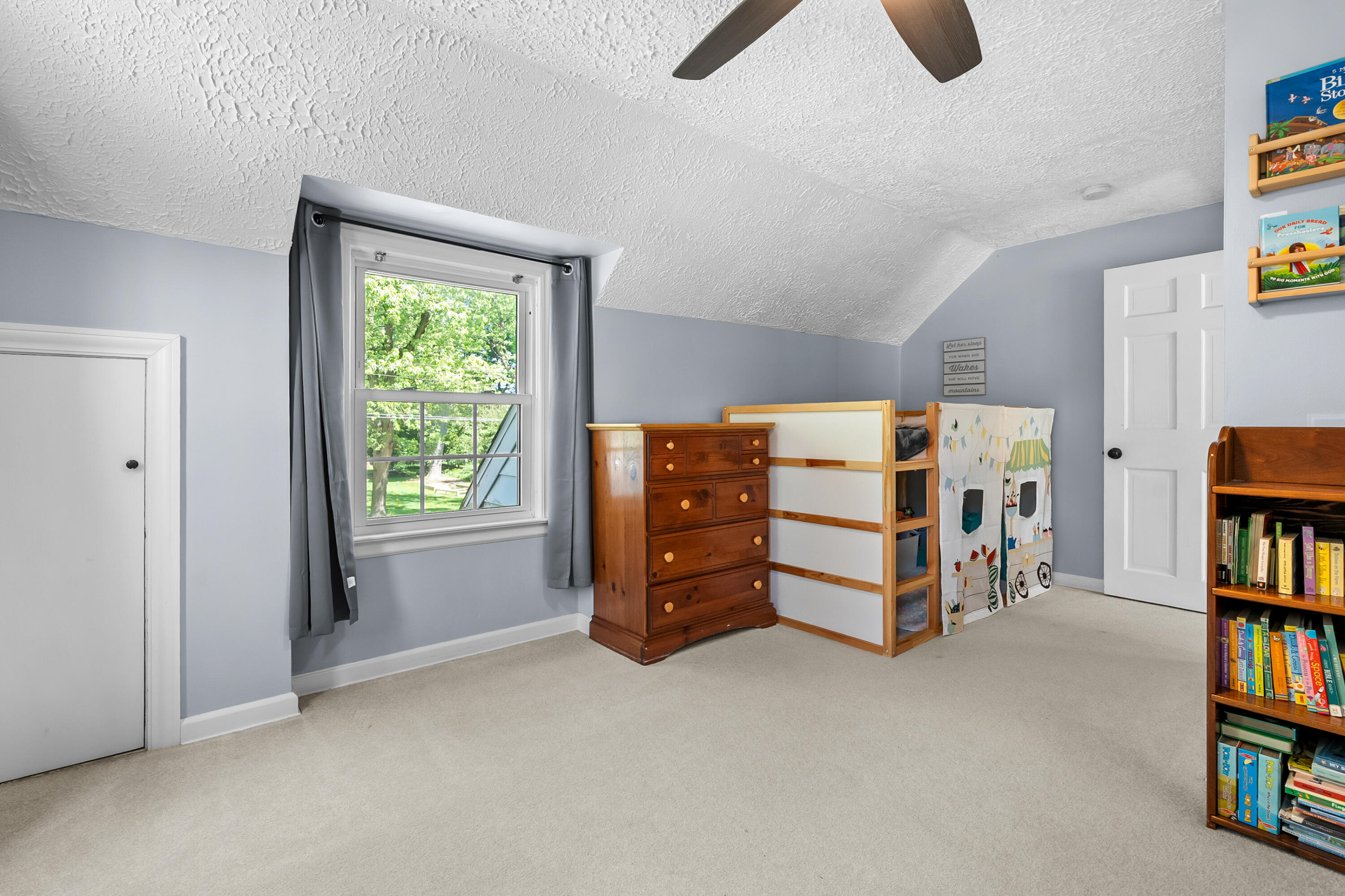 2315 Fairfield Avenue Kalamazoo MI 49048
