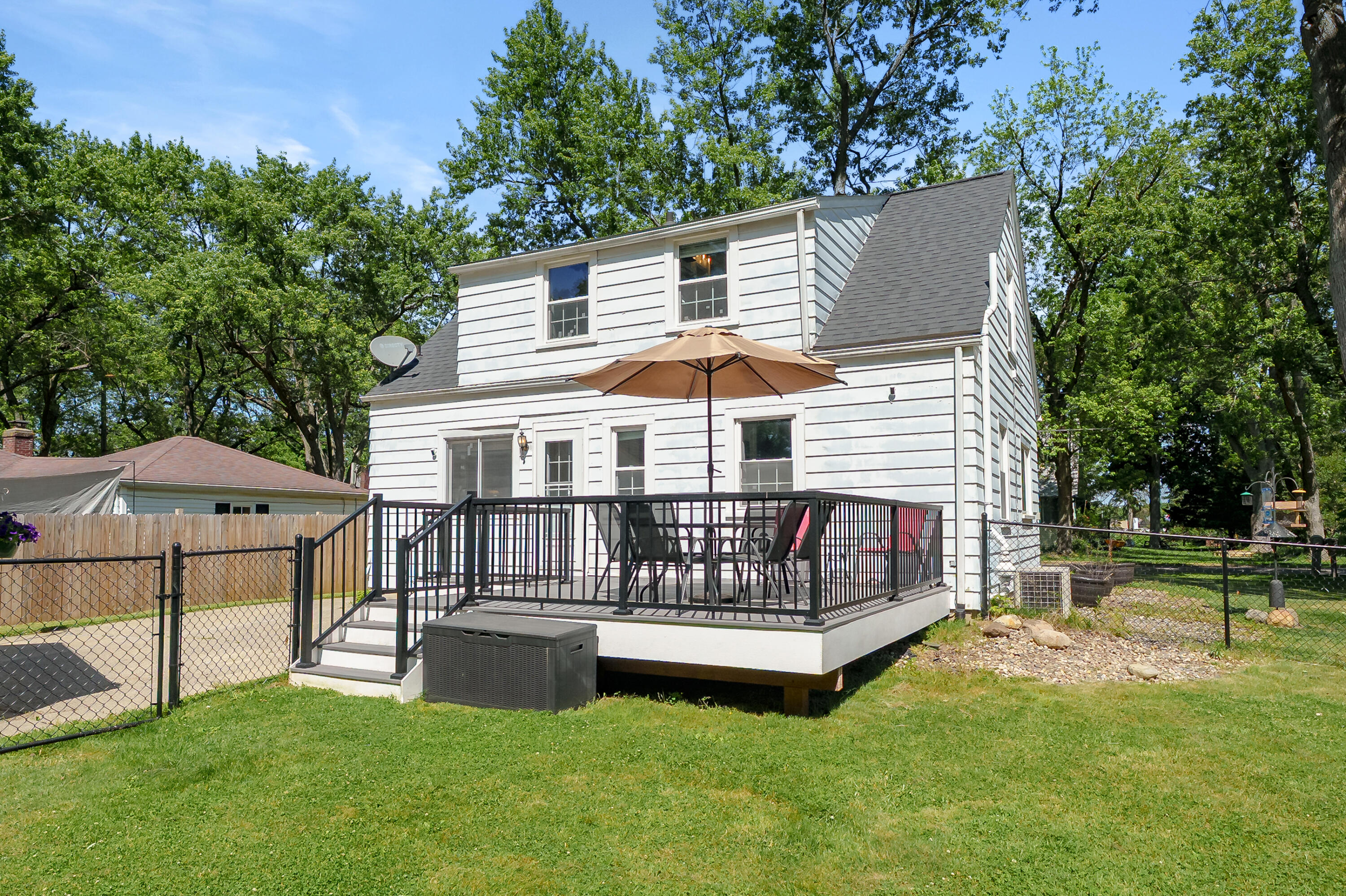 2315 Fairfield Avenue Kalamazoo MI 49048