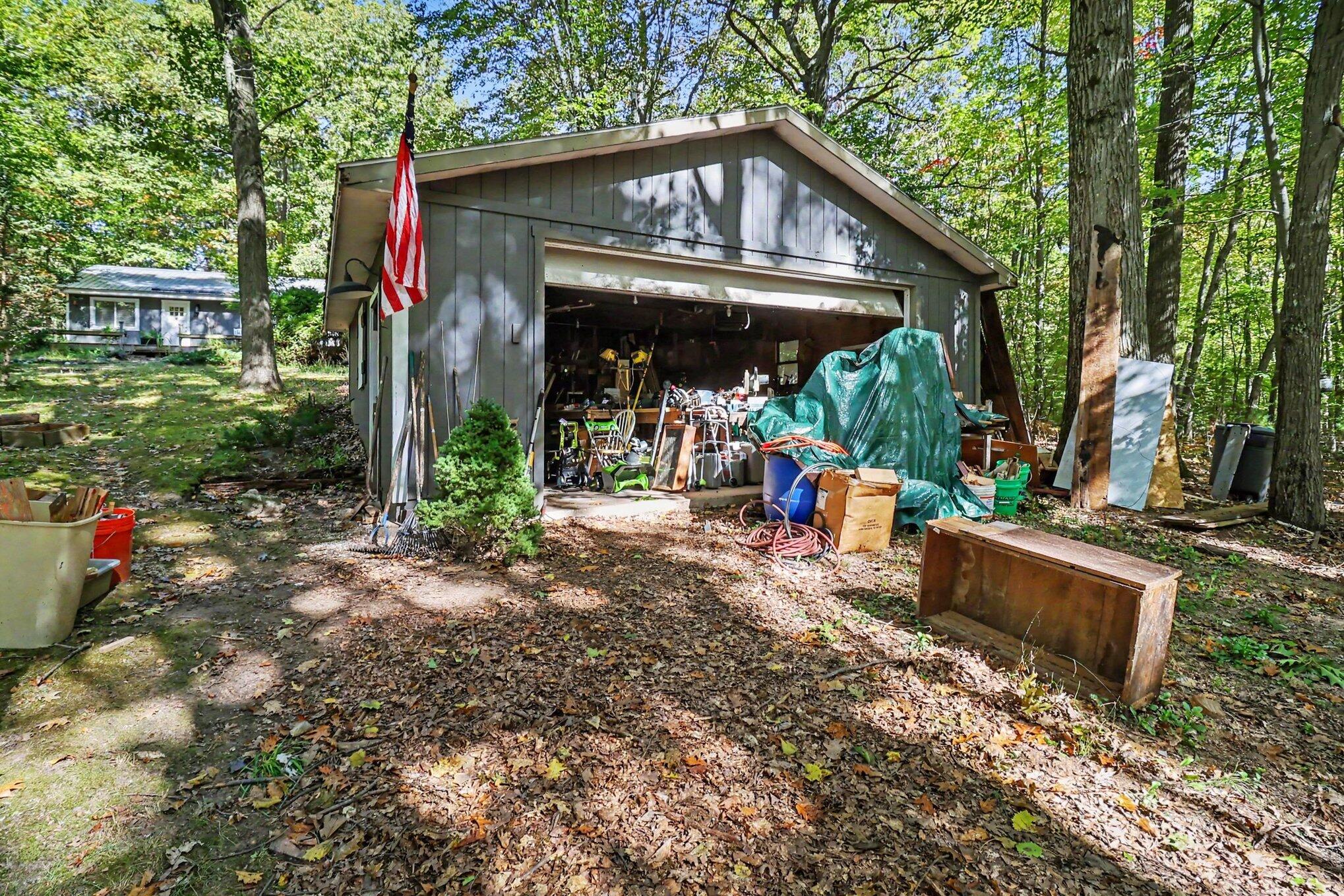 6610 Middleton Road Ludington MI 49431