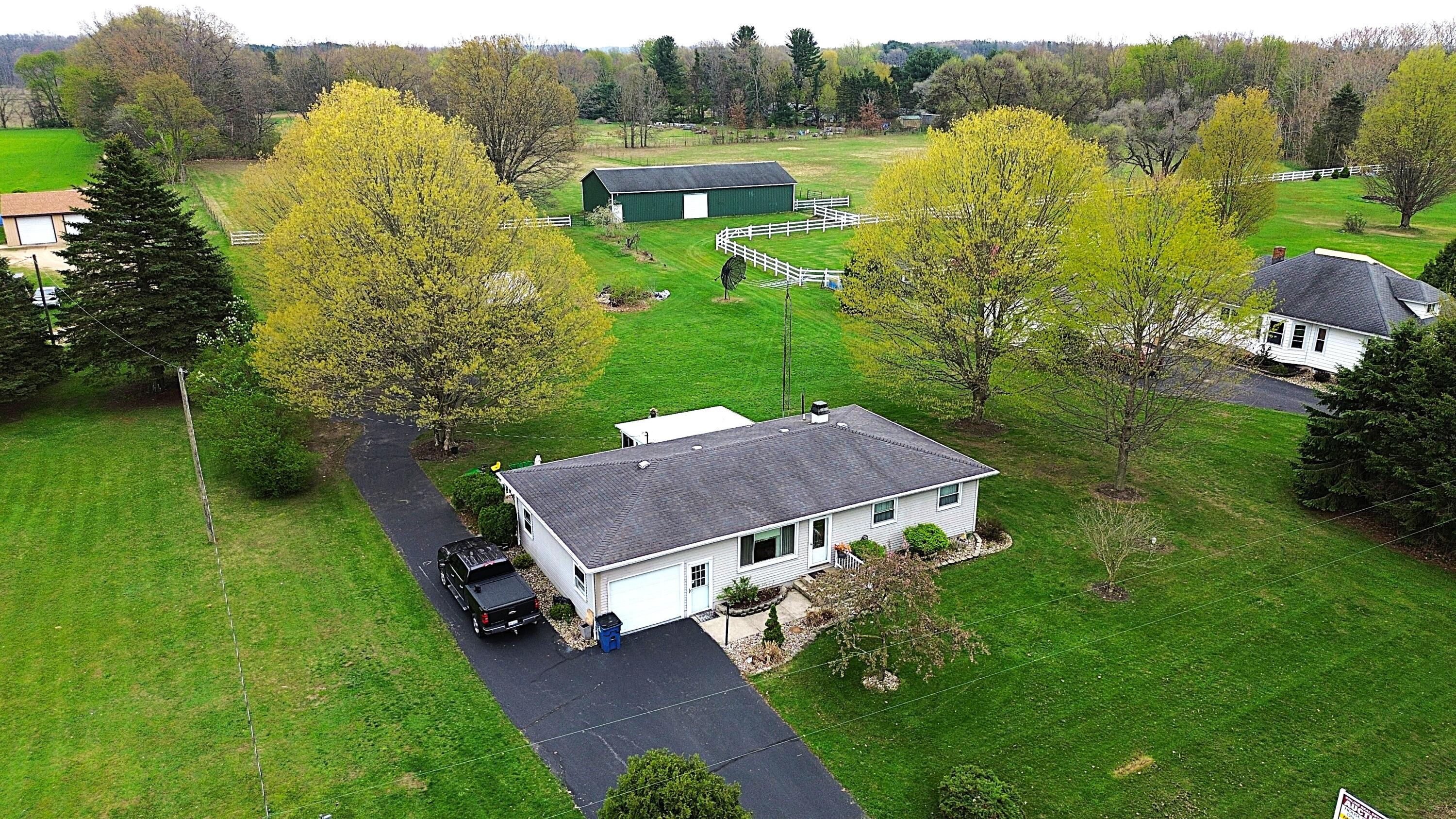 1155 S Bainbridge Center Road Benton Harbor MI 49022
