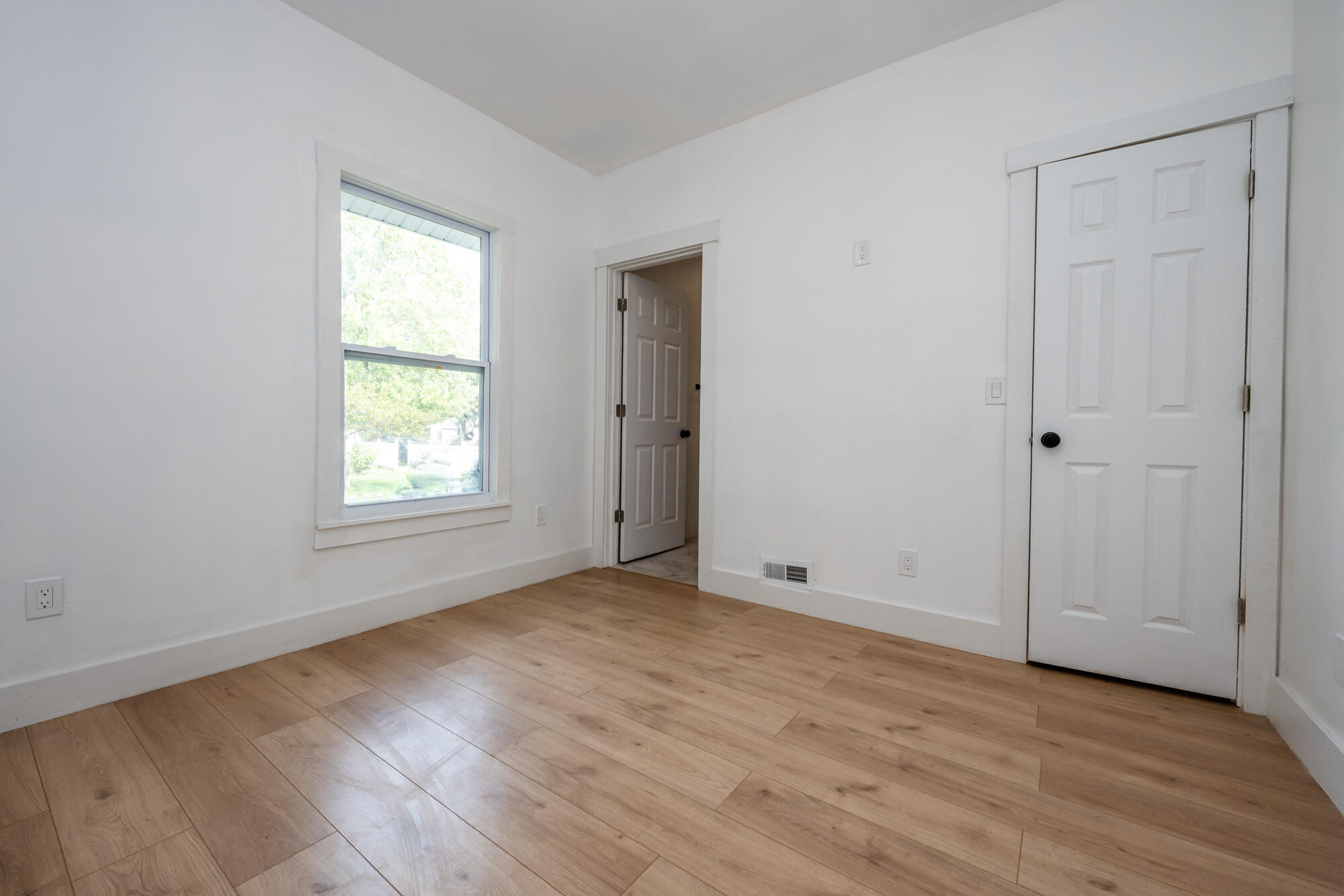 960 Jennings Avenue Benton Harbor MI 49022