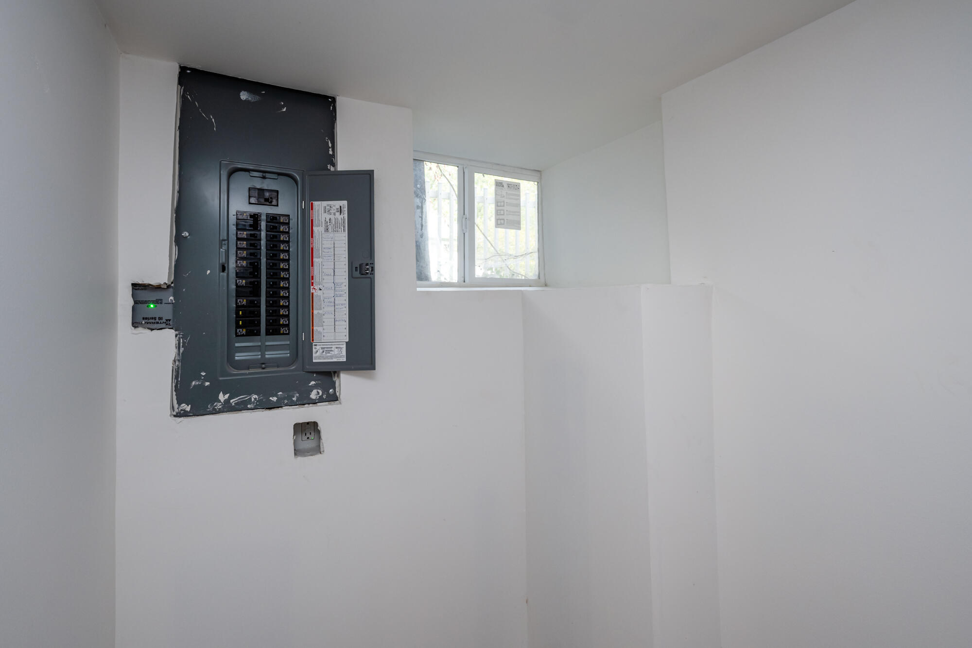 960 Jennings Avenue Benton Harbor MI 49022