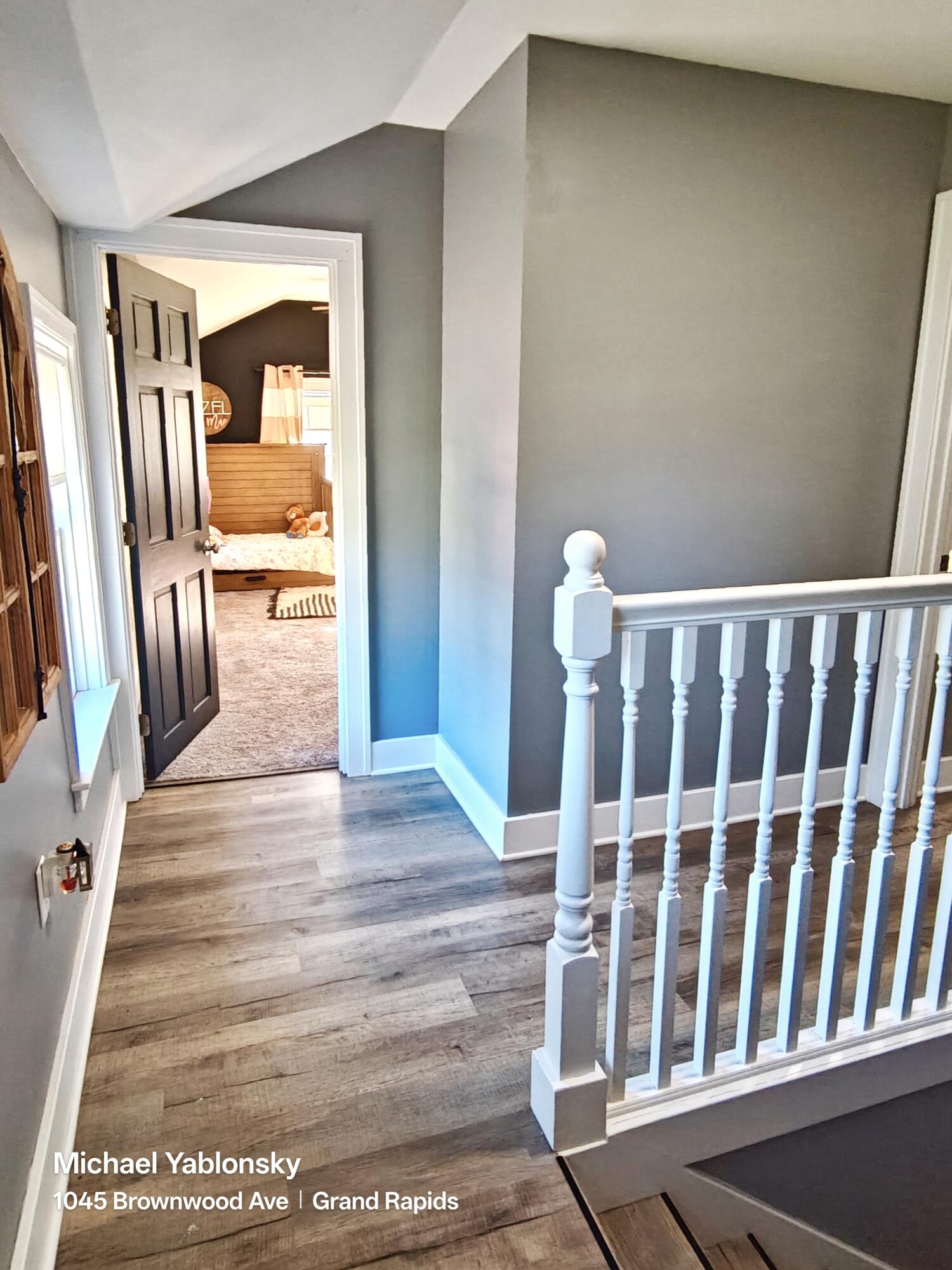 1045 Brownwood Avenue NW Grand Rapids MI 49504