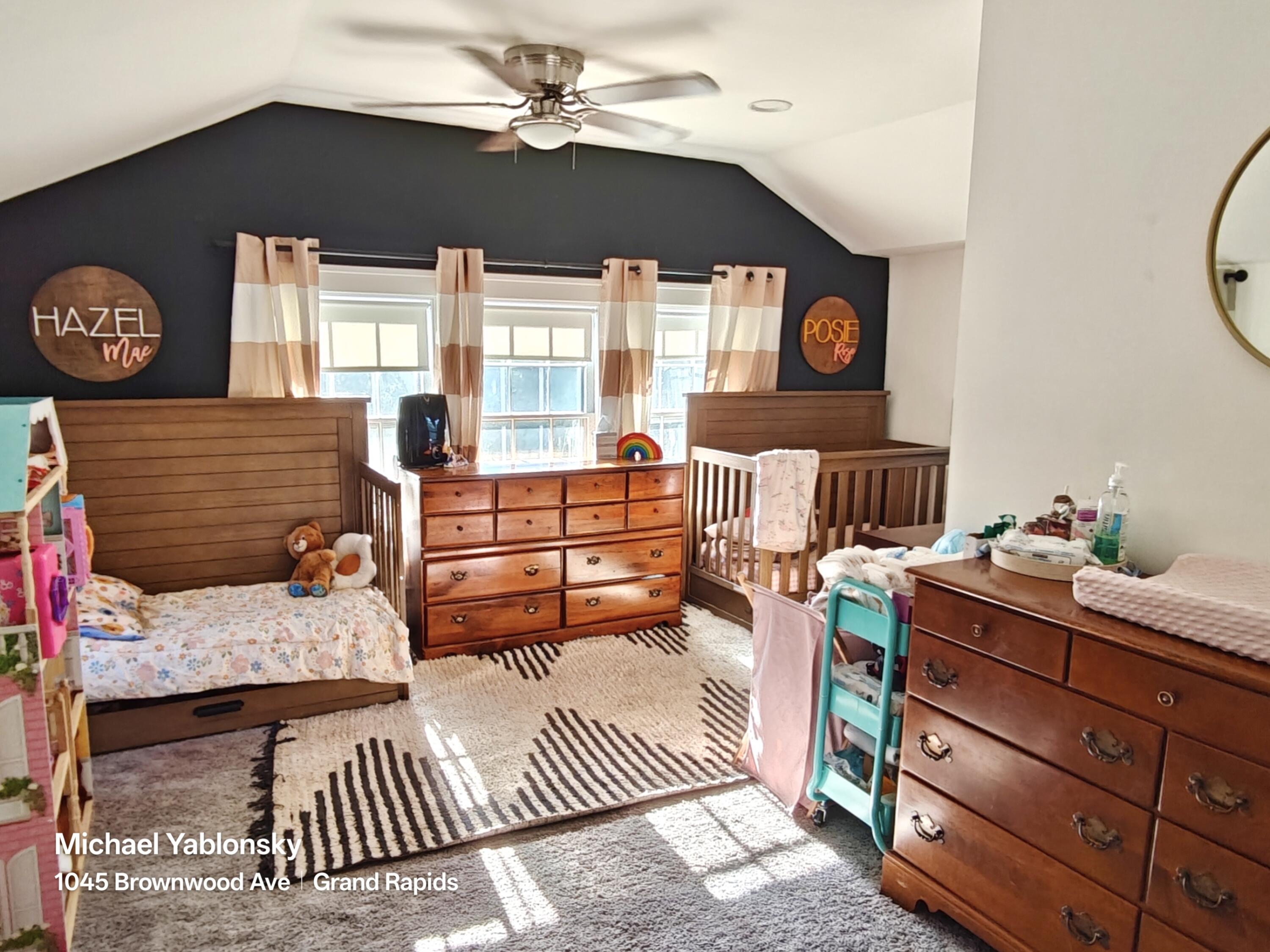 1045 Brownwood Avenue NW Grand Rapids MI 49504
