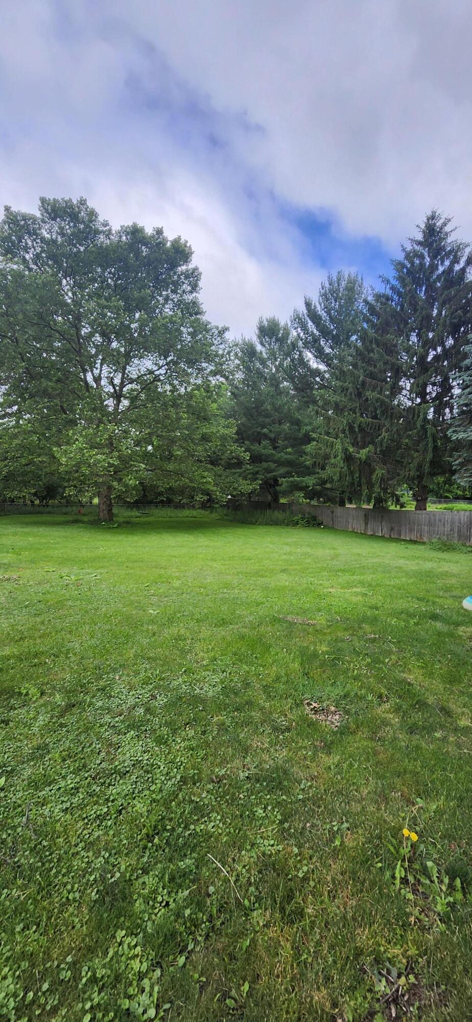 1045 Brownwood Avenue NW Grand Rapids MI 49504