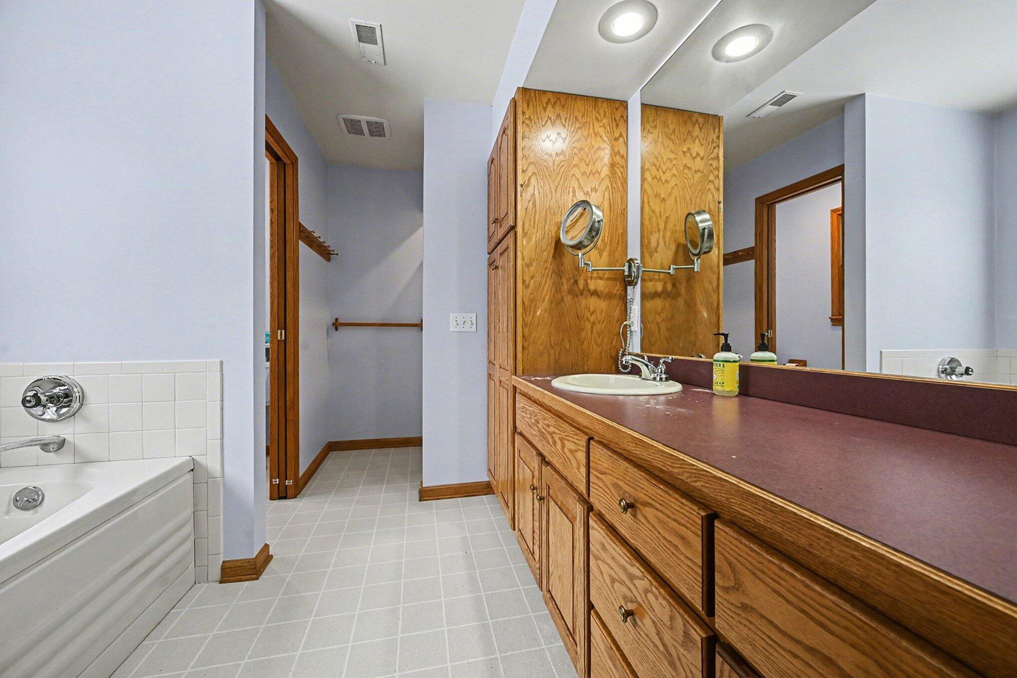 1670 N 7th Street Kalamazoo MI 49009