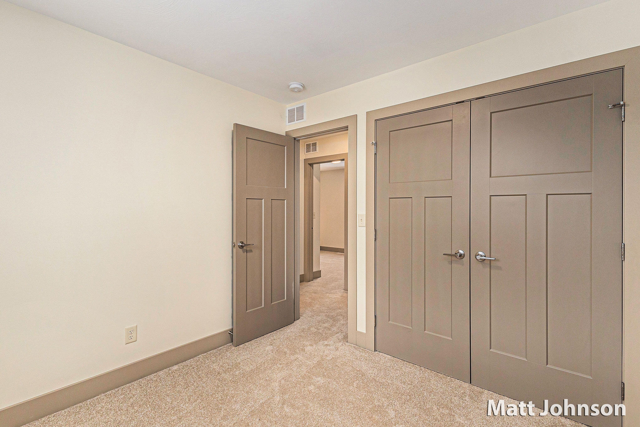 2059 Linden Avenue SE Grand Rapids MI 49507