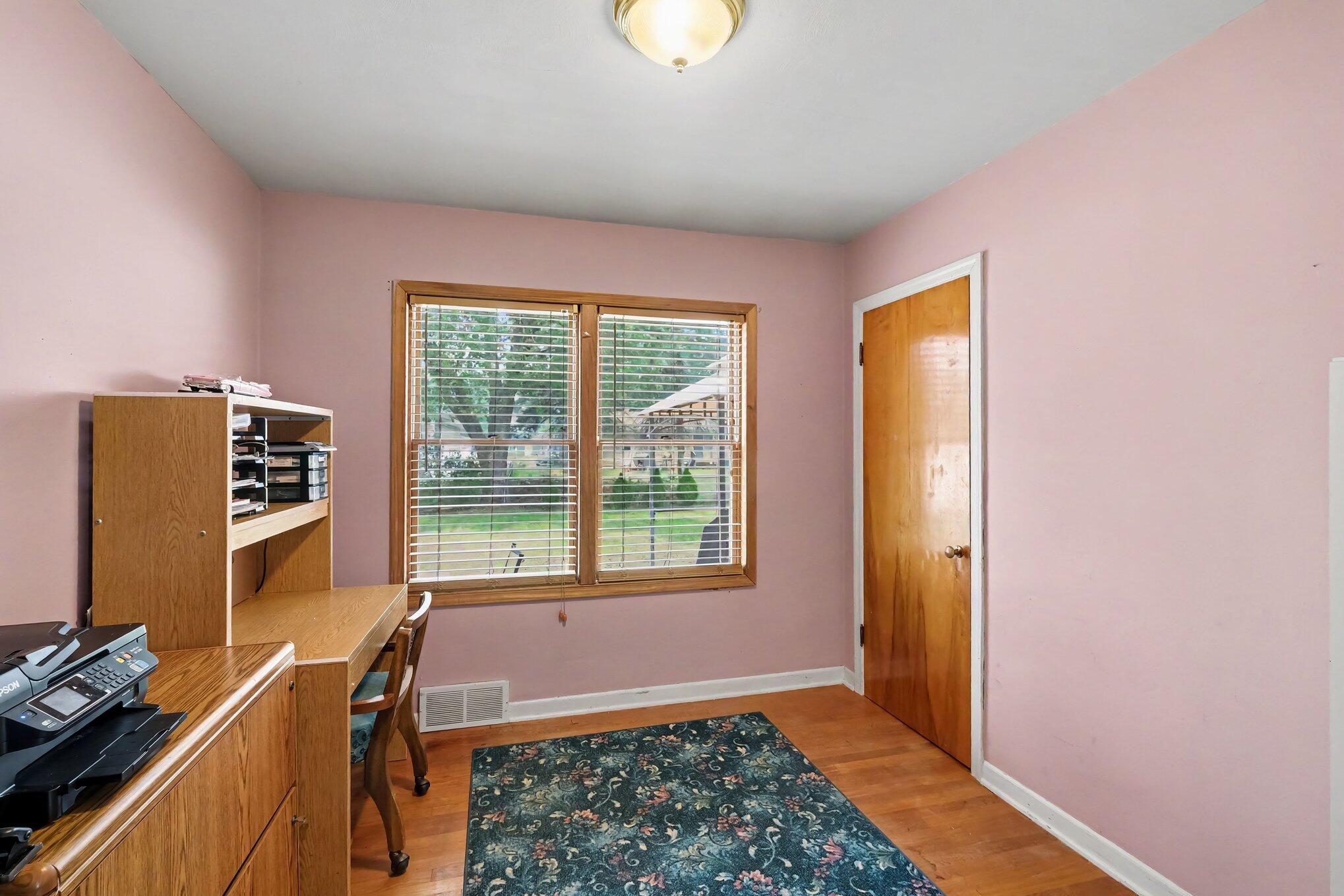3924 Miramar Avenue NE Grand Rapids MI 49525
