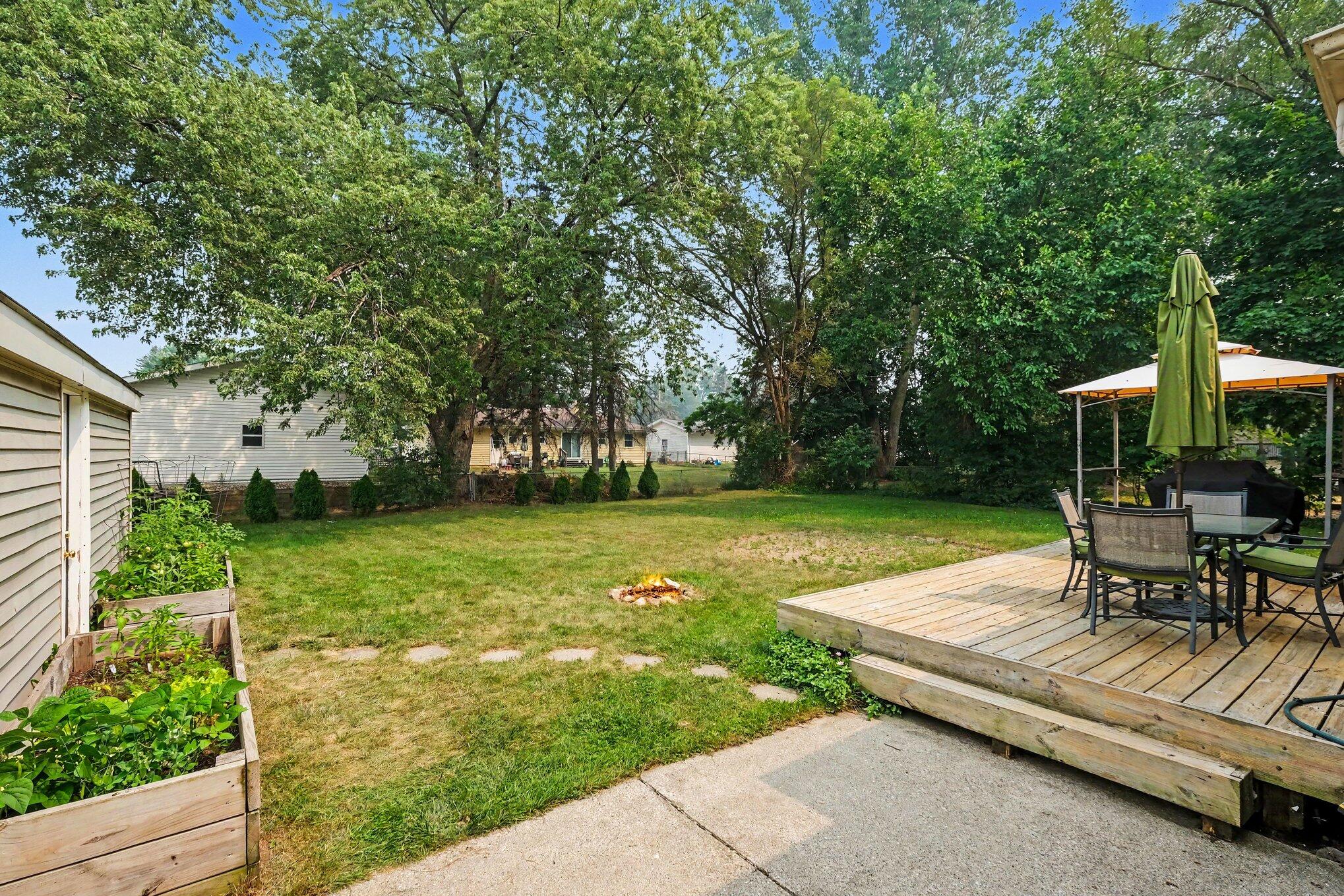 3924 Miramar Avenue NE Grand Rapids MI 49525