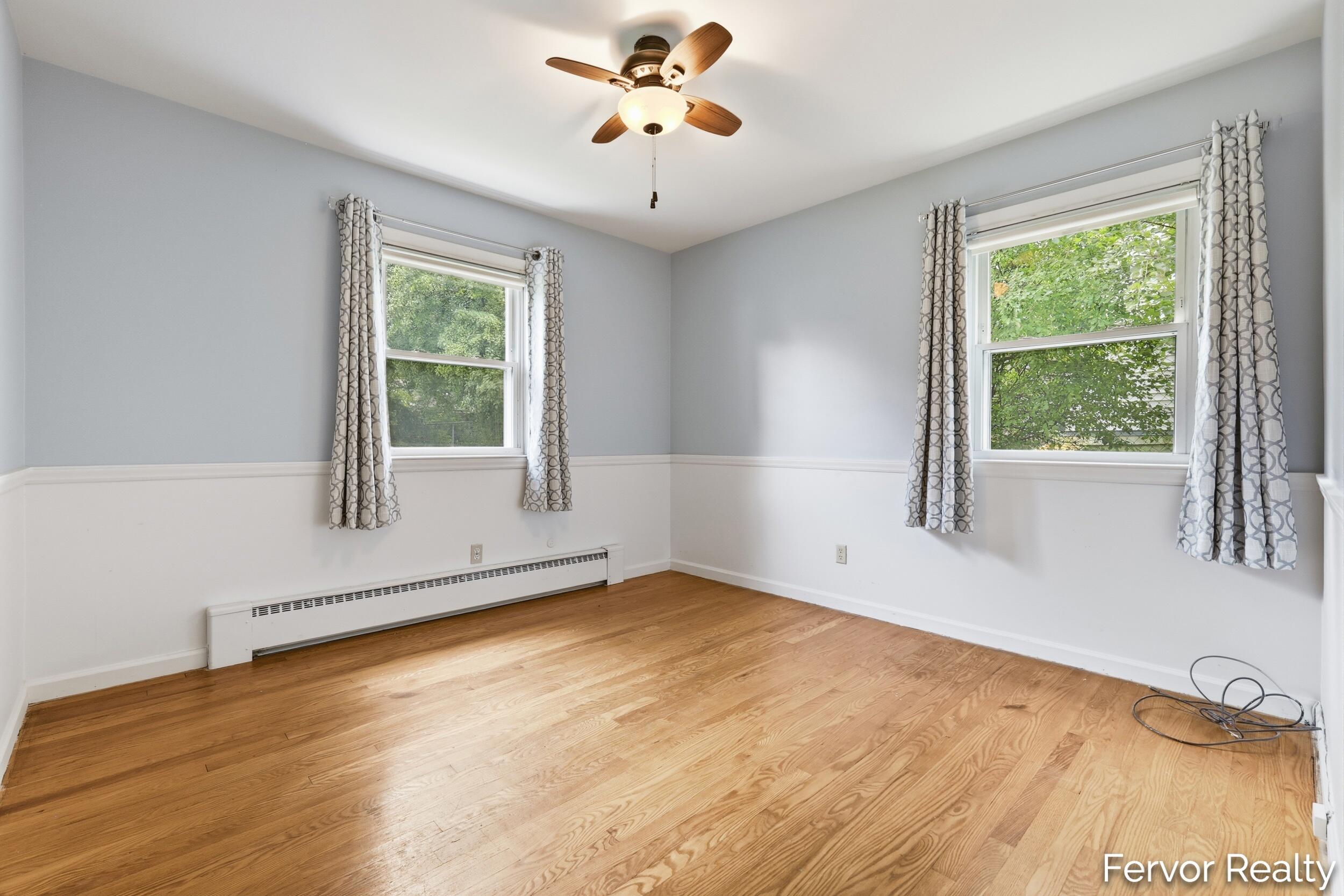3520 Chamberlain Avenue SE Grand Rapids MI 49508