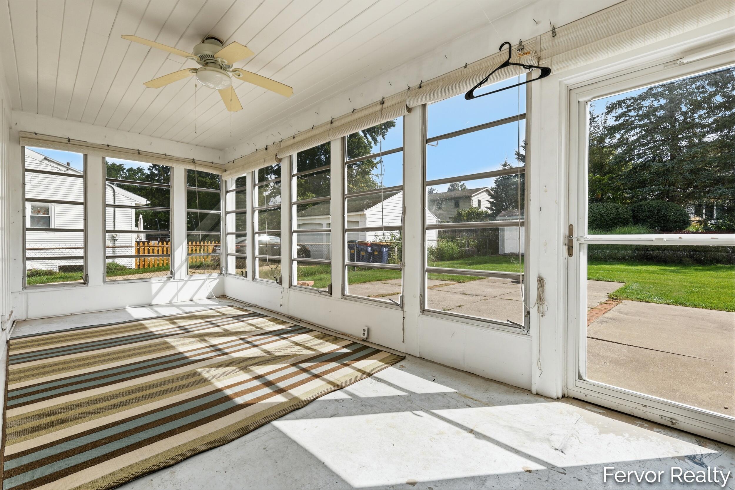 3520 Chamberlain Avenue SE Grand Rapids MI 49508