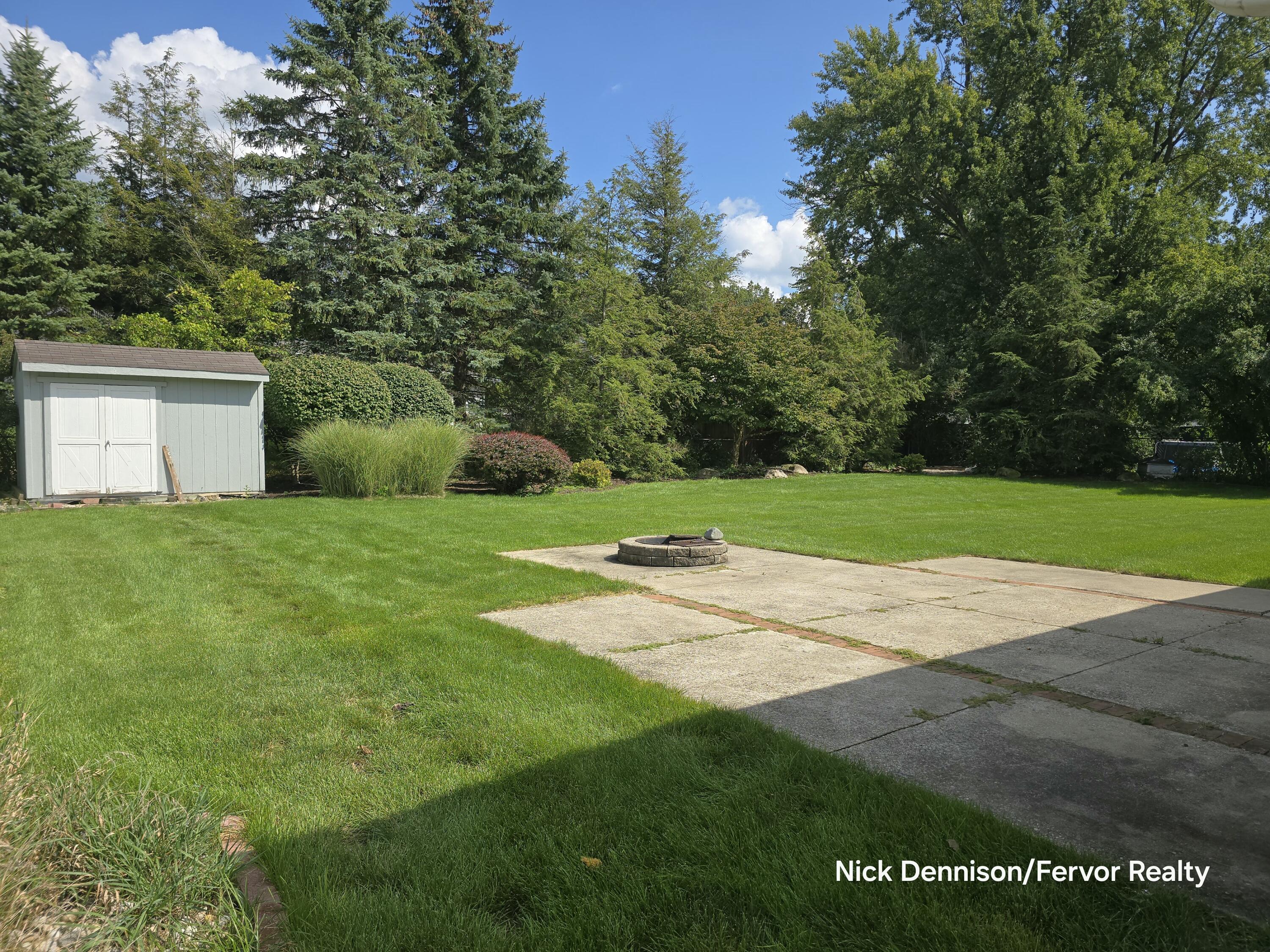 3520 Chamberlain Avenue SE Grand Rapids MI 49508