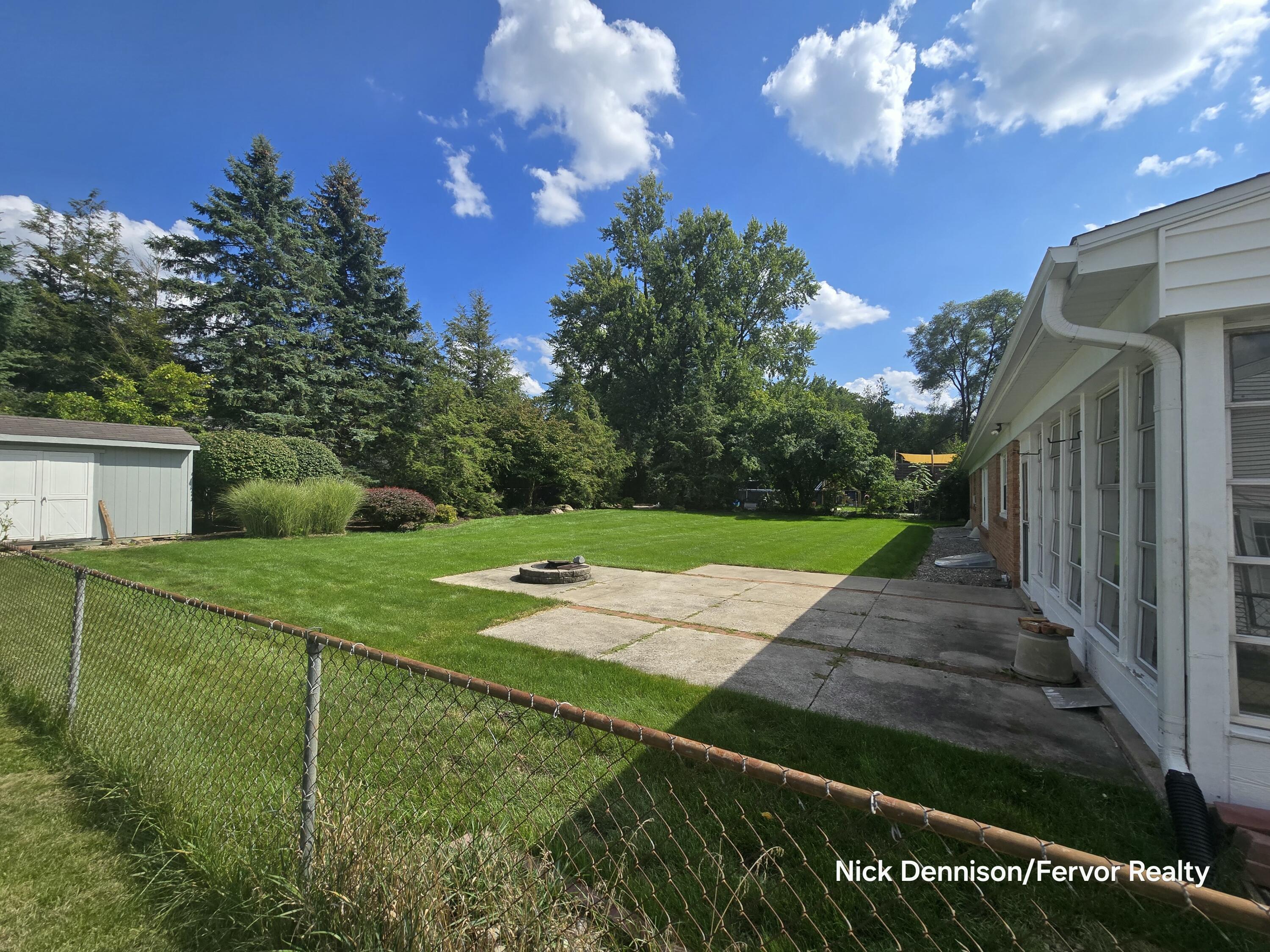 3520 Chamberlain Avenue SE Grand Rapids MI 49508