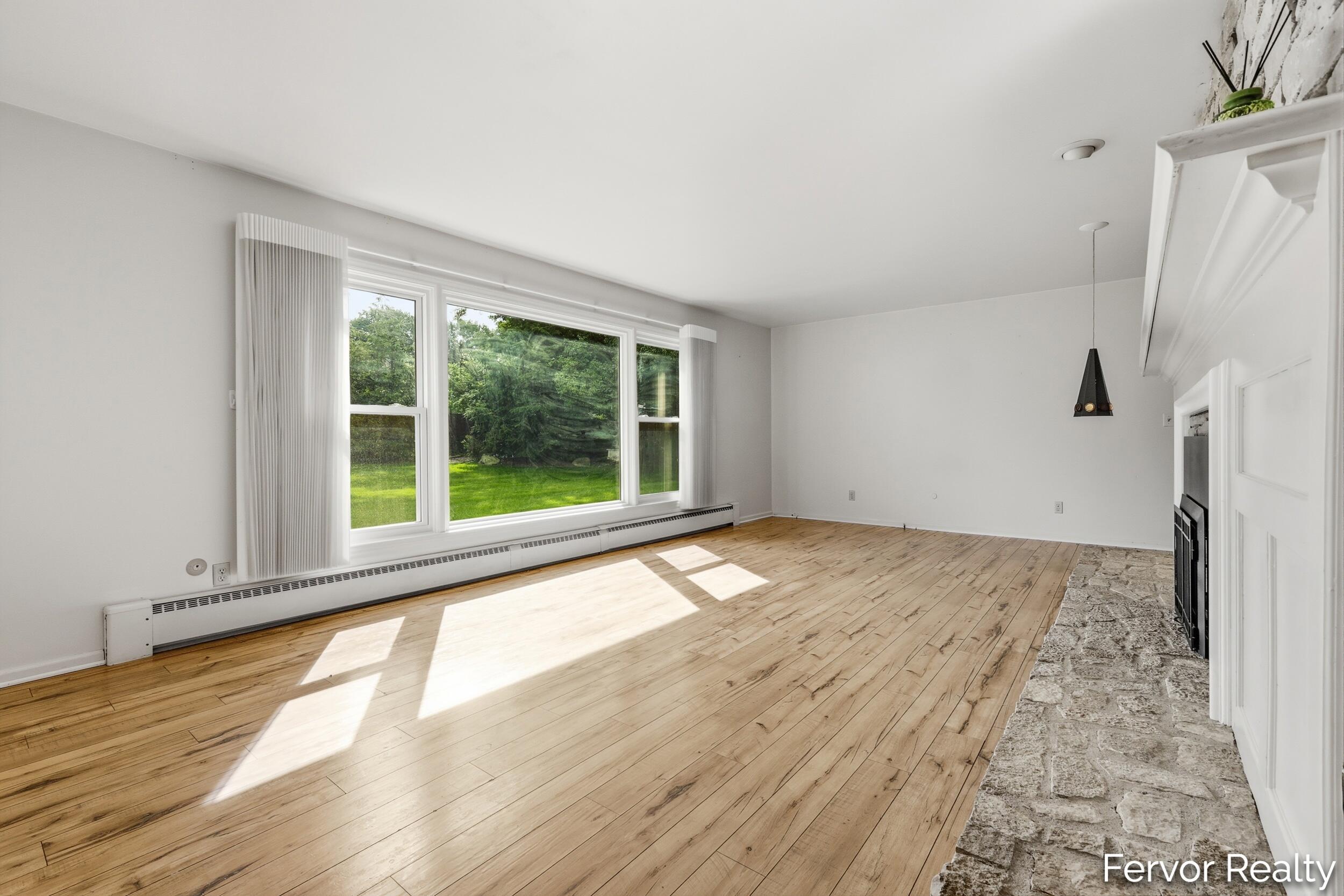 3520 Chamberlain Avenue SE Grand Rapids MI 49508