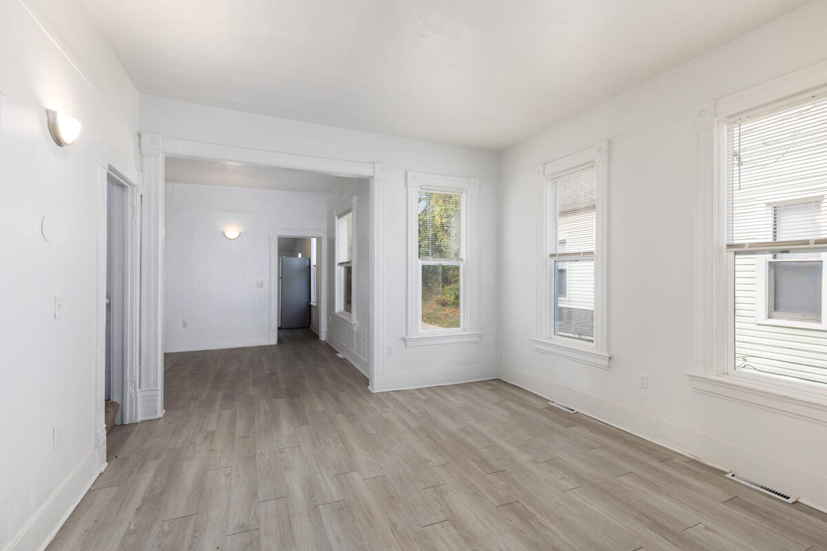 1119 Pine Street Muskegon MI 49442
