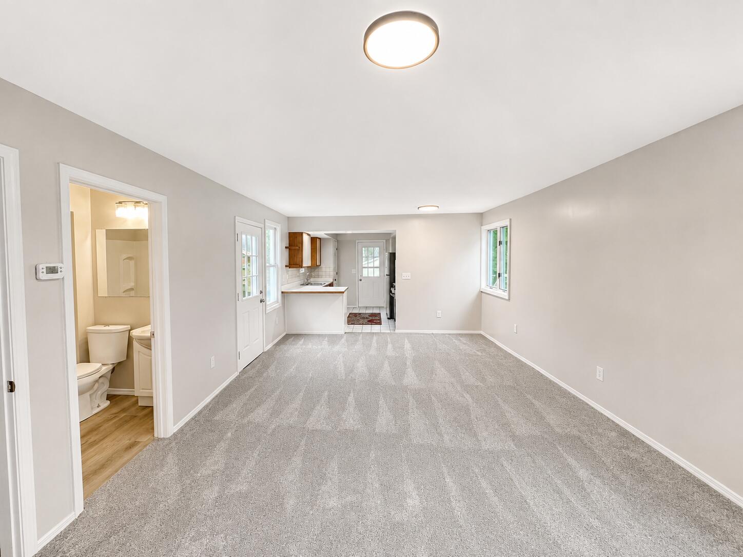 1926 Oakland Drive Kalamazoo MI 49008