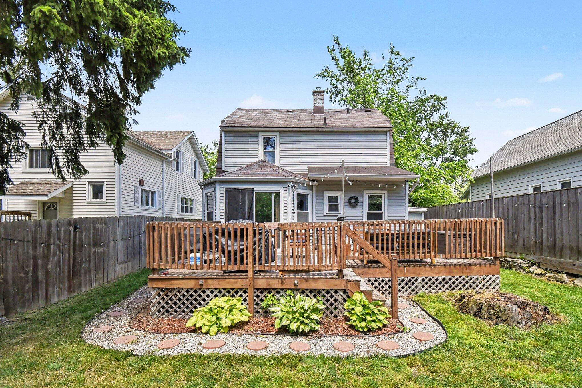 236 Dean Street NE Grand Rapids MI 49505