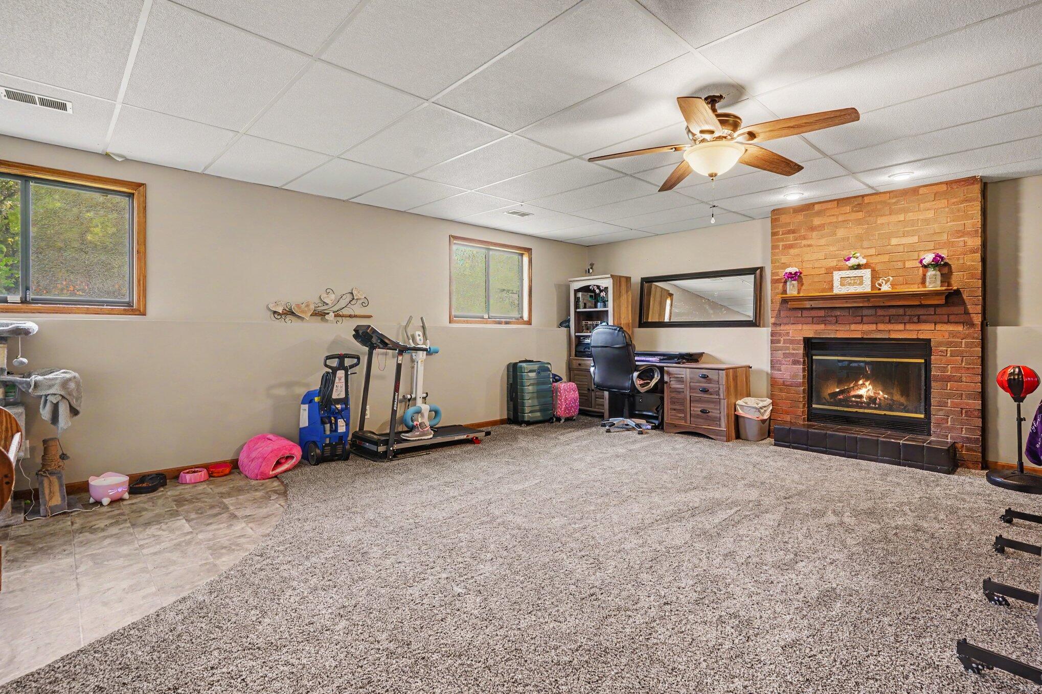 1452 Adams Avenue Muskegon MI 49442