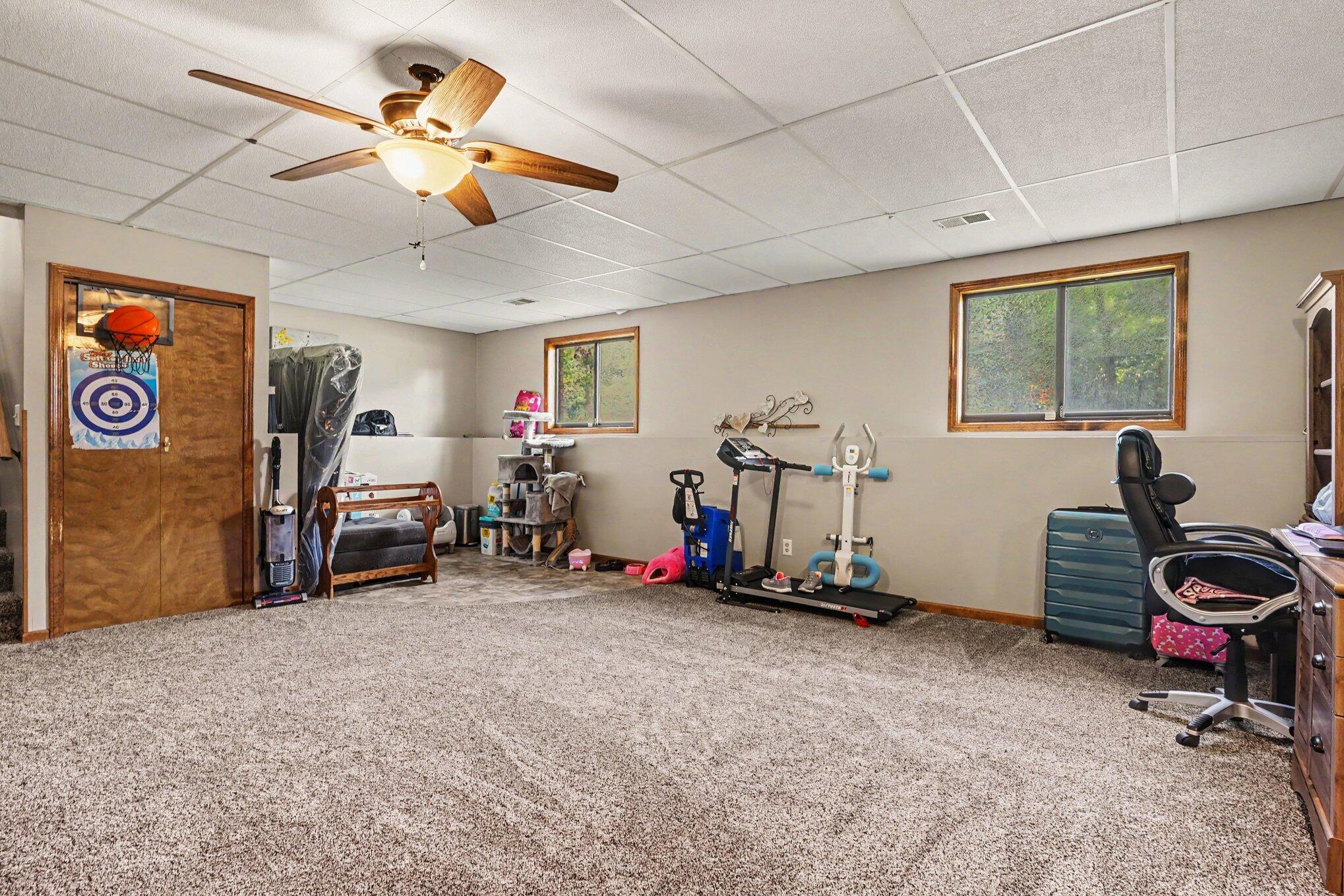 1452 Adams Avenue Muskegon MI 49442